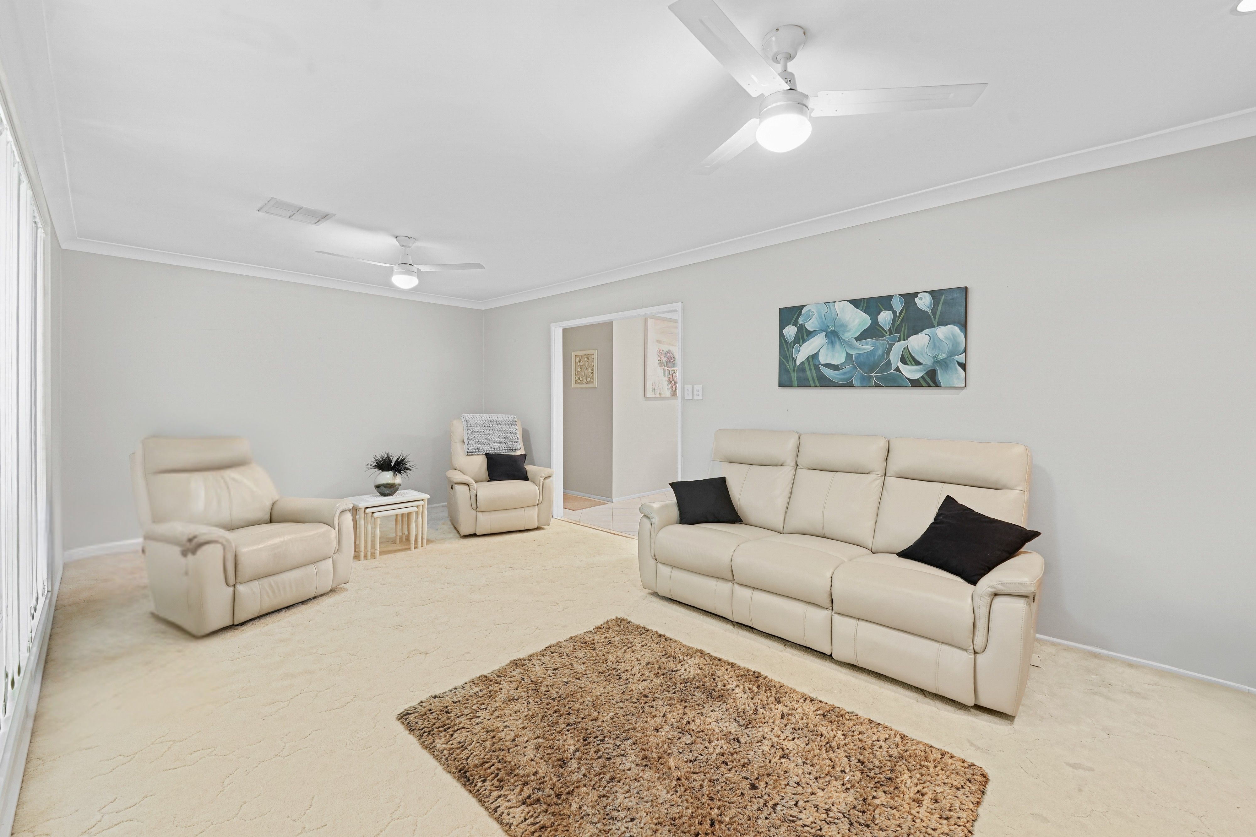 10 Huddleston Street, Colyton, NSW 2760