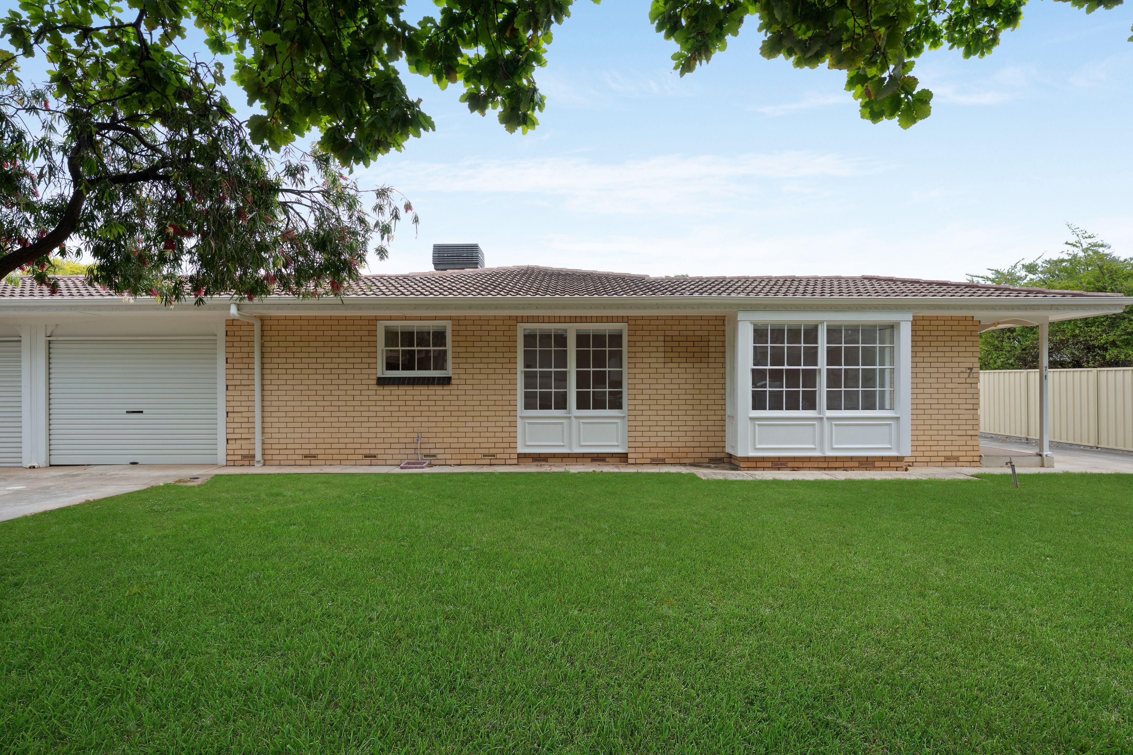 7/1 Orient Road — photo from Ray White Prospect