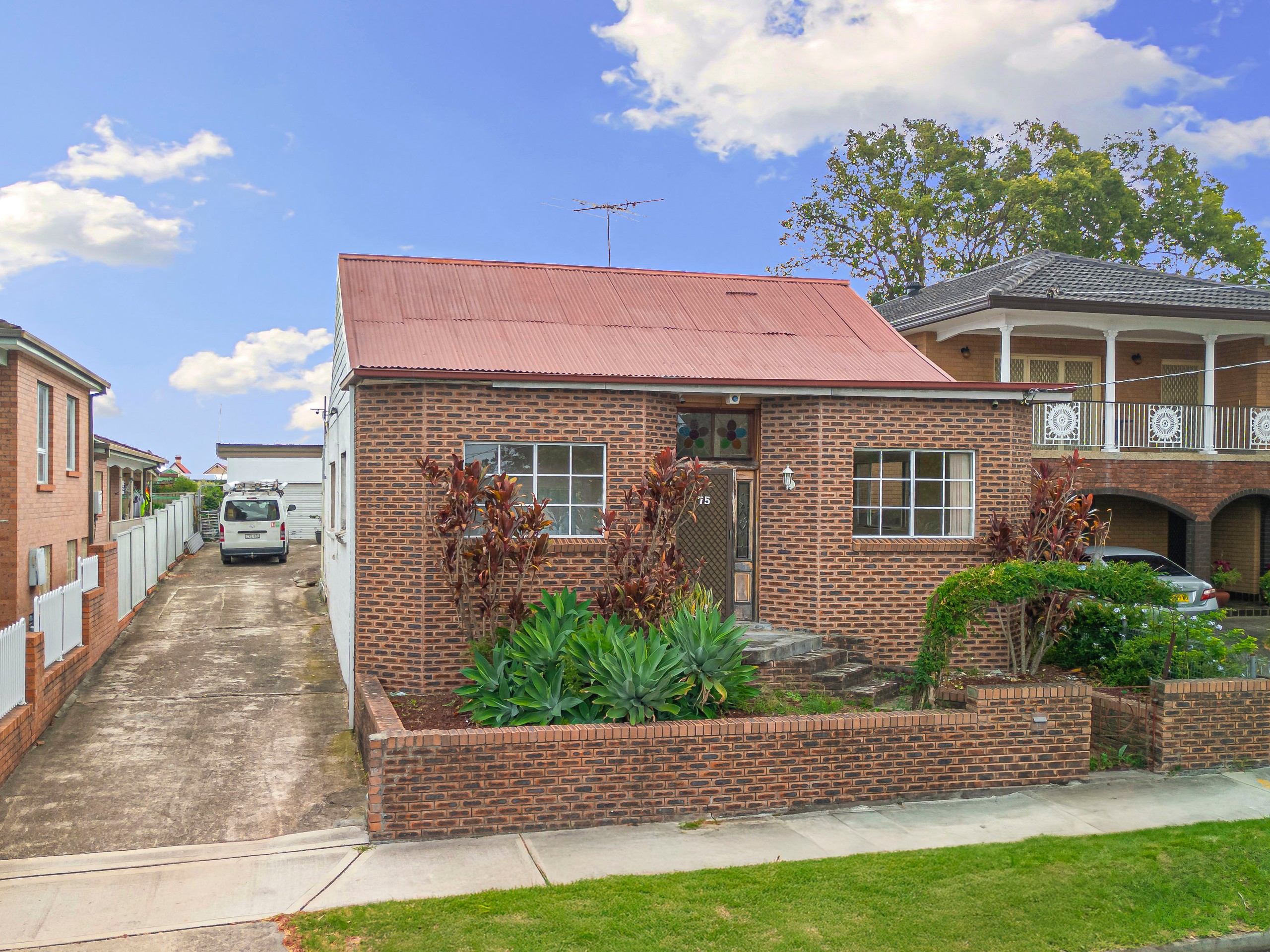 75 Harrow Road, Auburn, NSW 2144