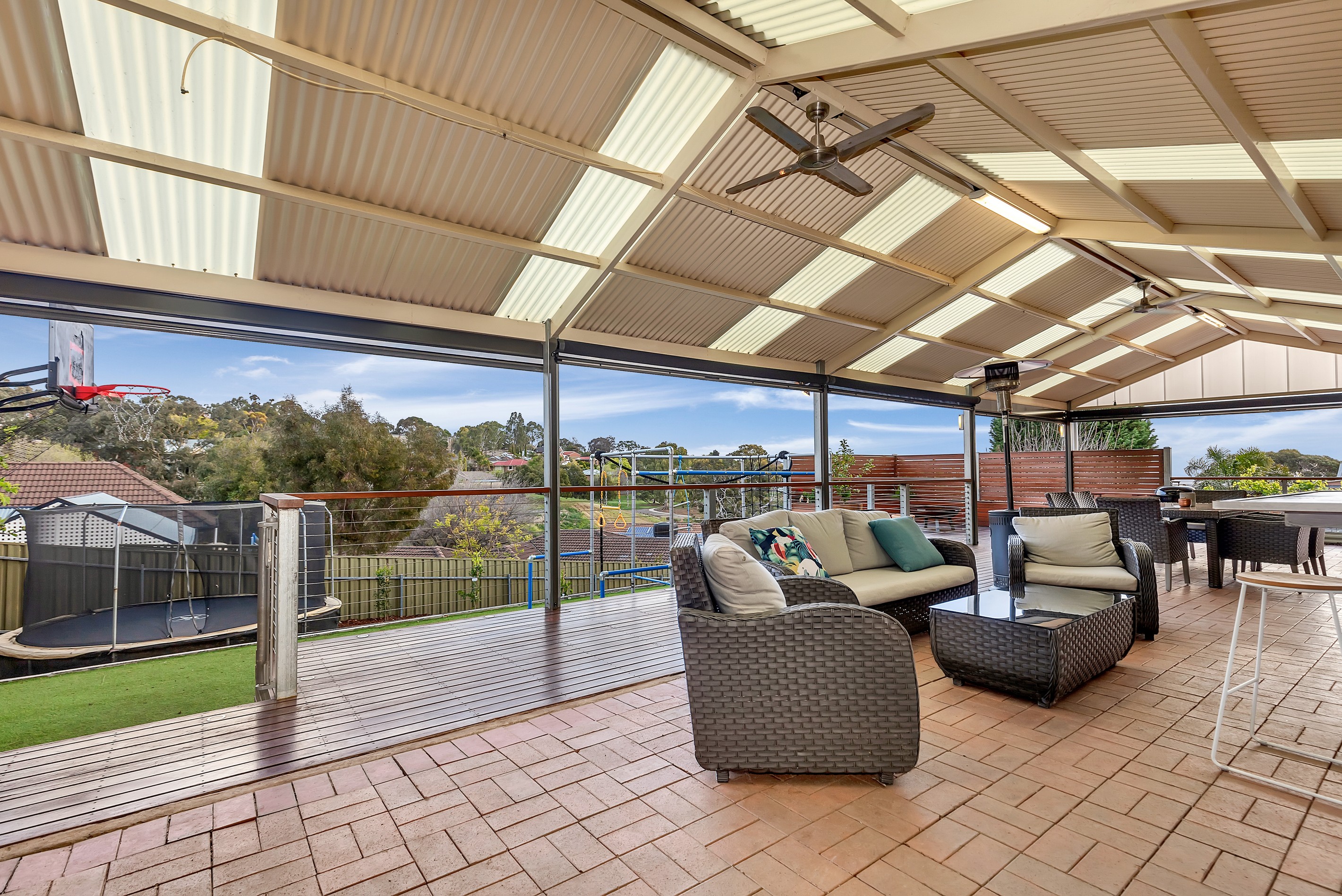 10 Grasslands Court, Wynn Vale, SA 5127