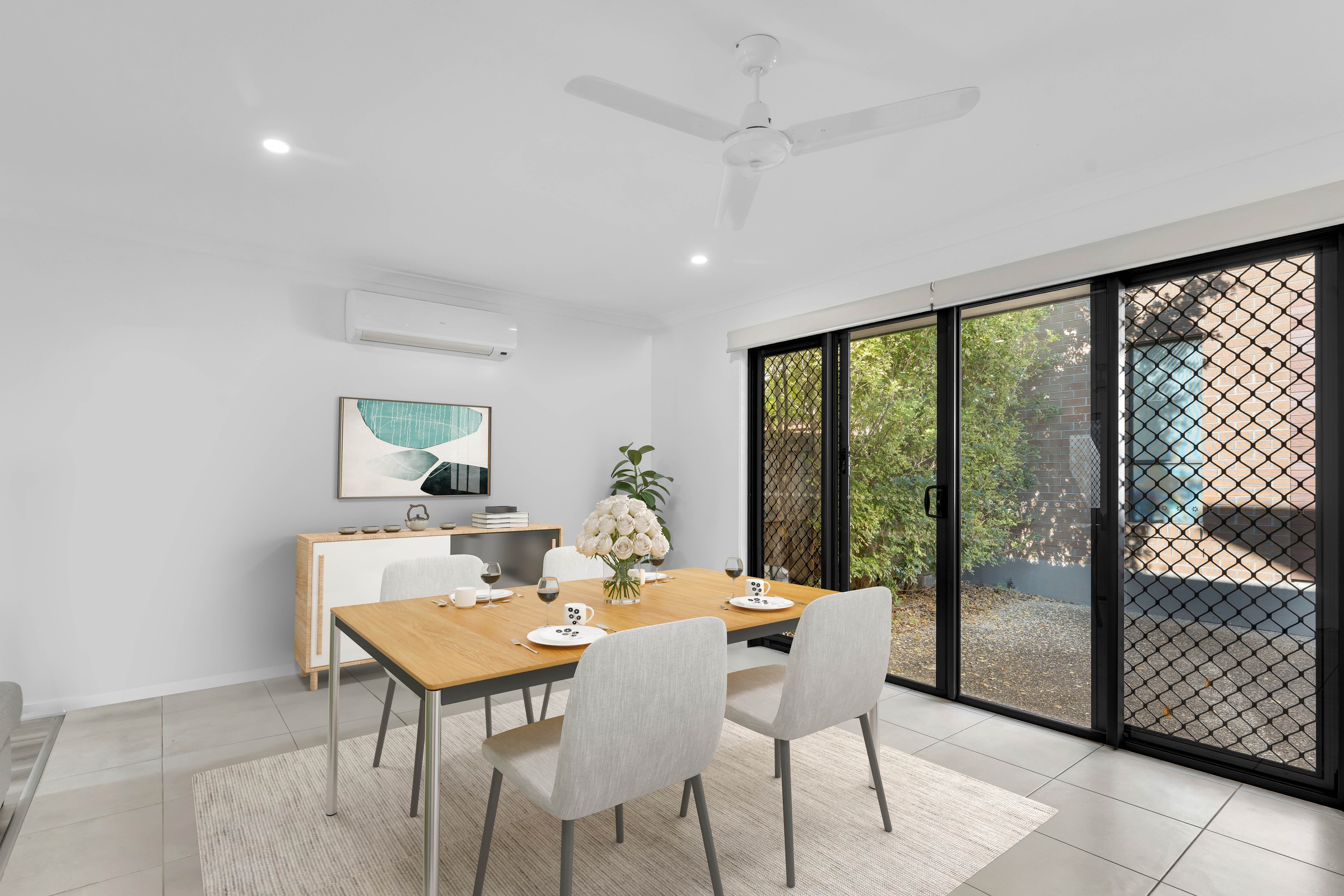 100 Lamington Drive, Redbank Plains, QLD 4301