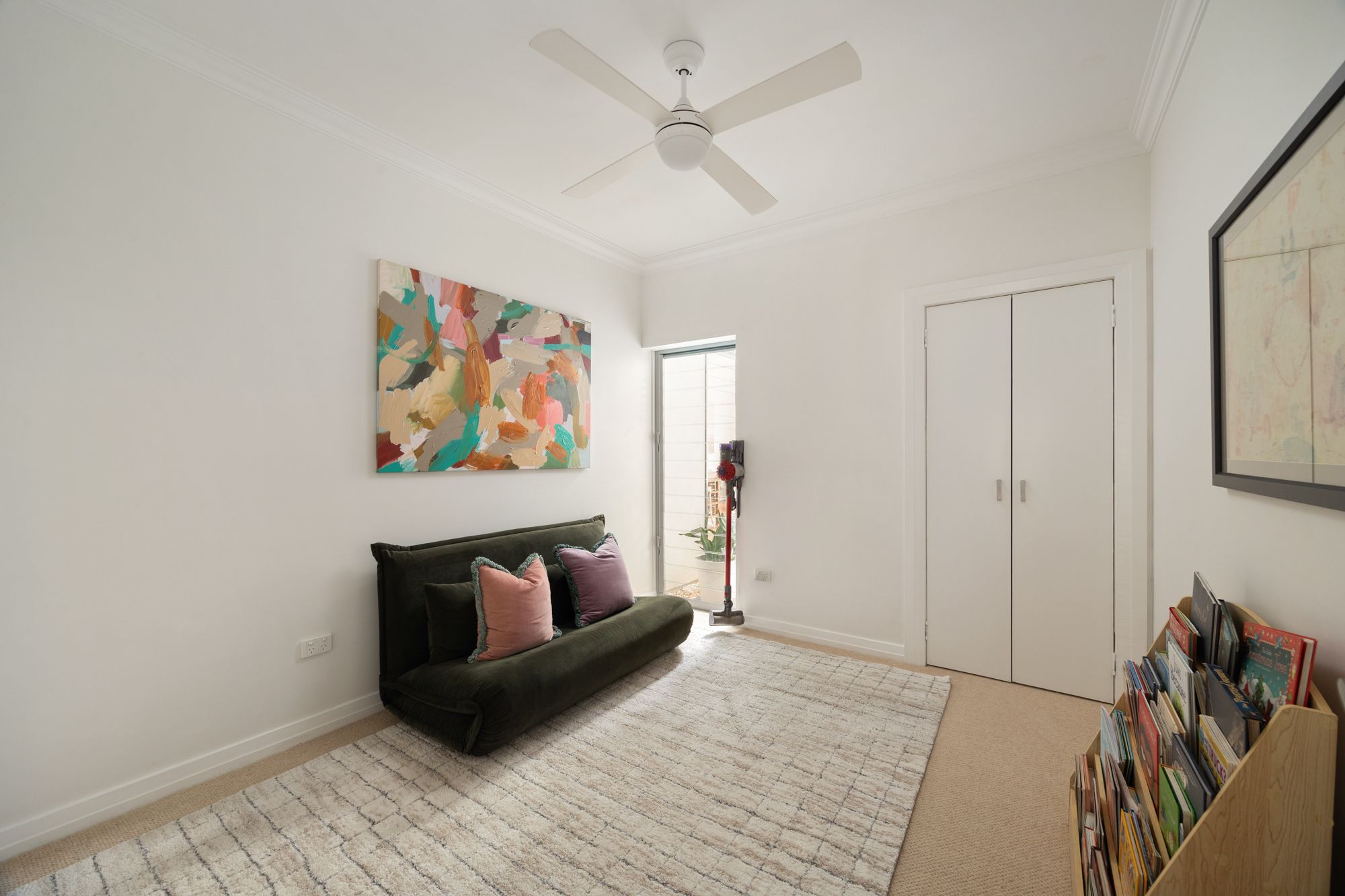 15 Benecia Street — photo 8 of 16