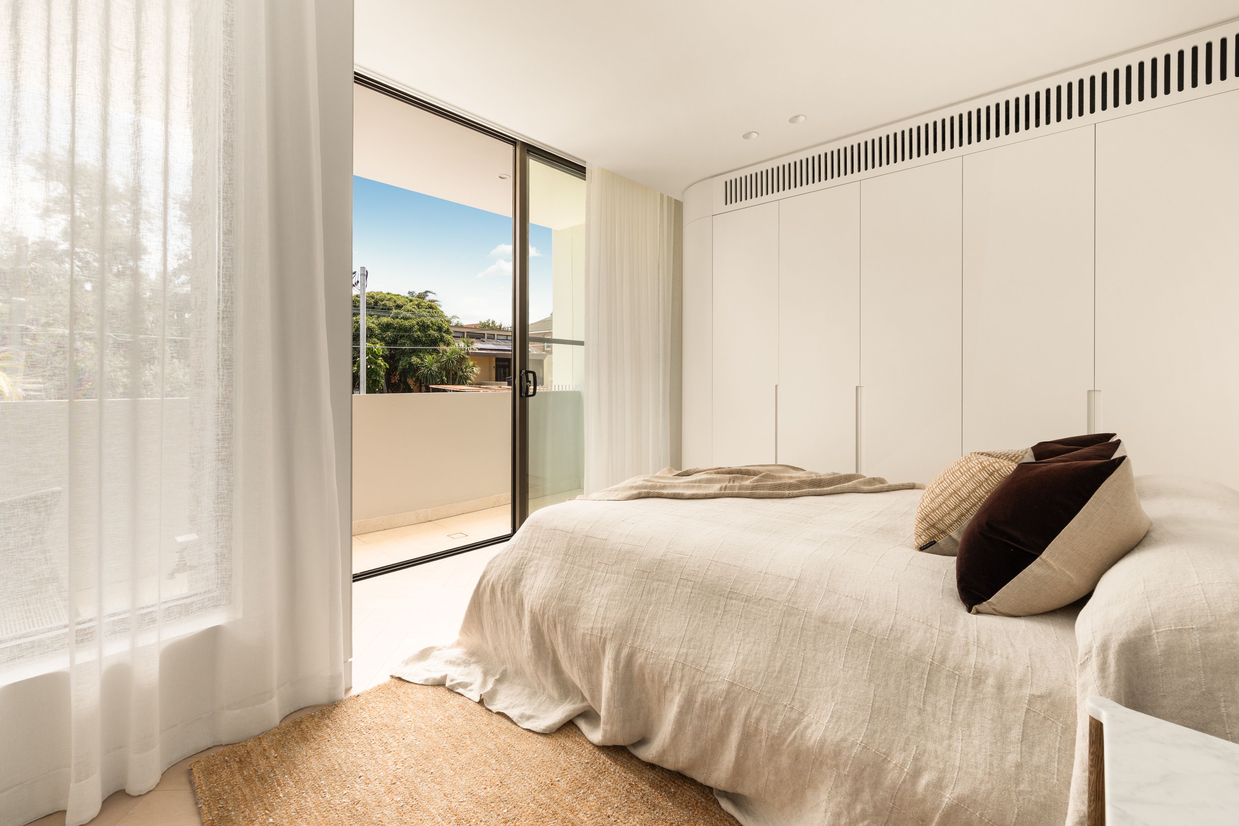 Residence 2/23 Hardy Street — photo 17 of 18