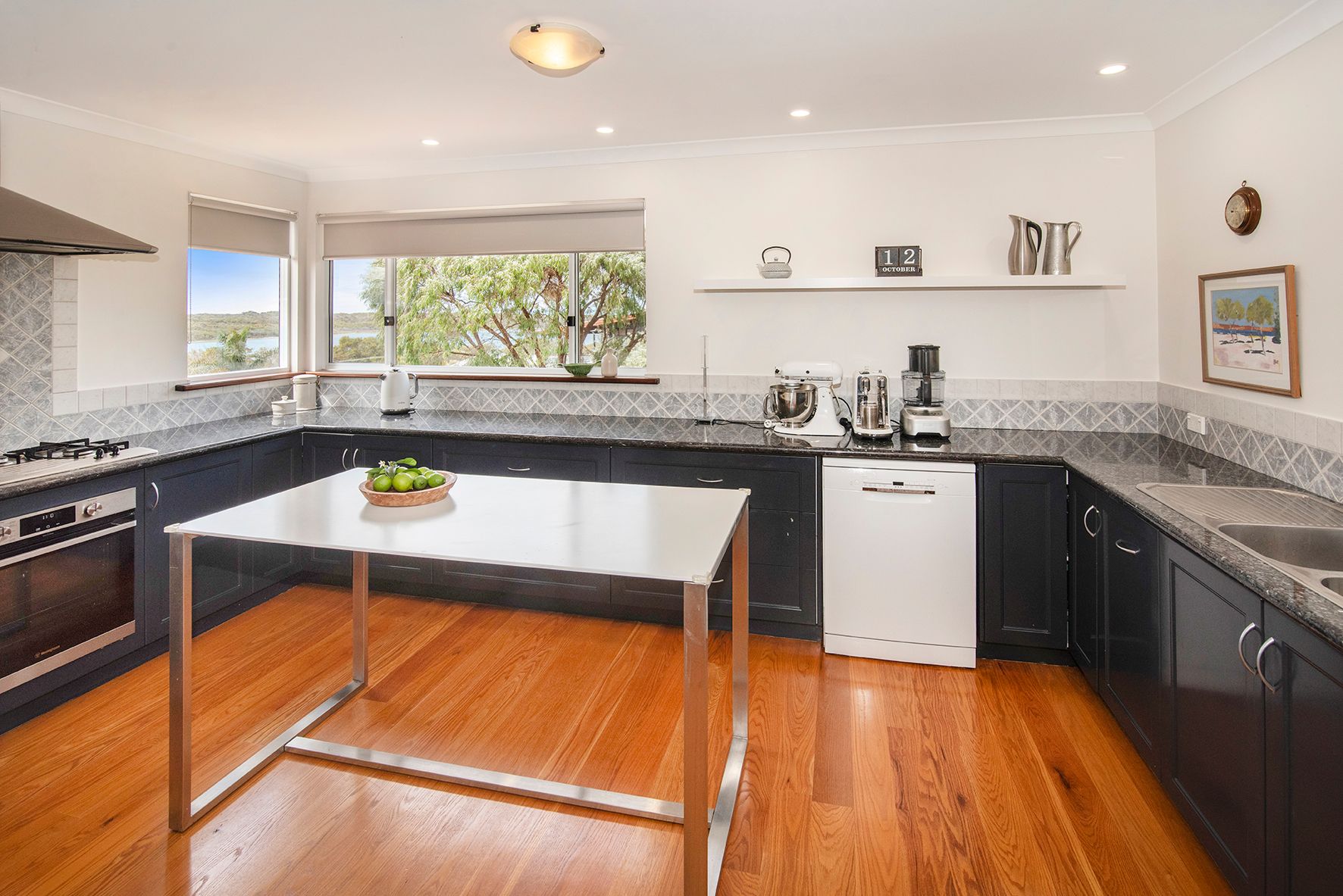 6 Hurford Place — photo 6 of 26