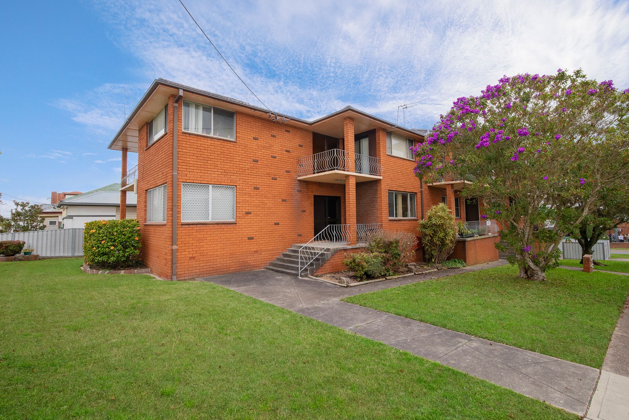 8 Mandalong Road, Adamstown NSW 2289