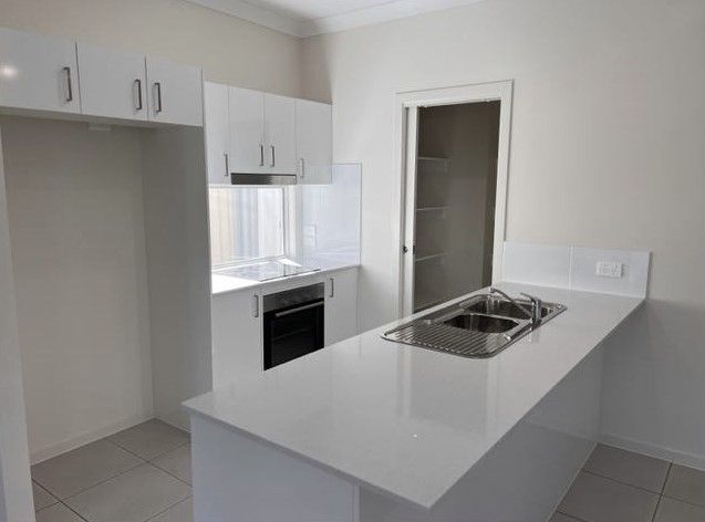 96 Passage Street, Cleveland, QLD 4163