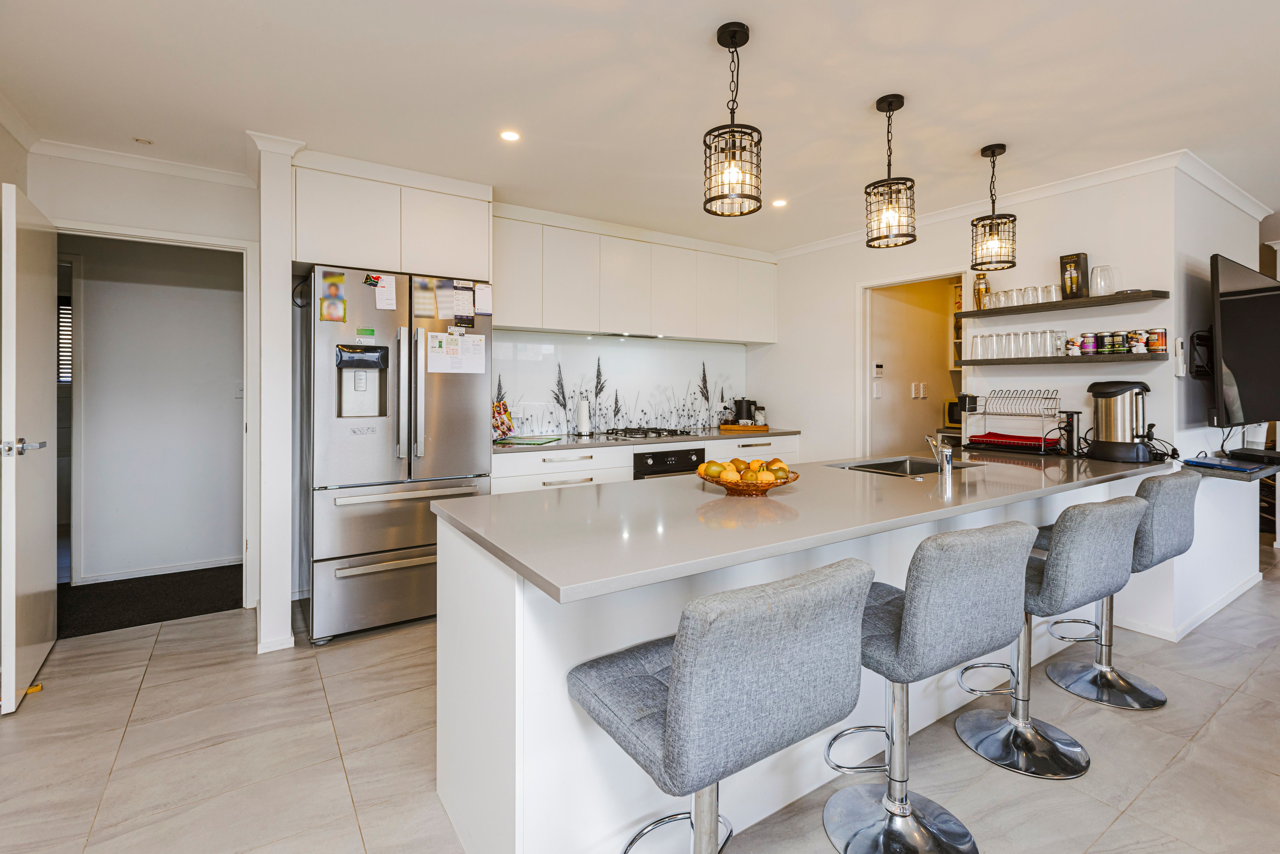 2 Waituarua Drive, Conifer Grove, Manukau City