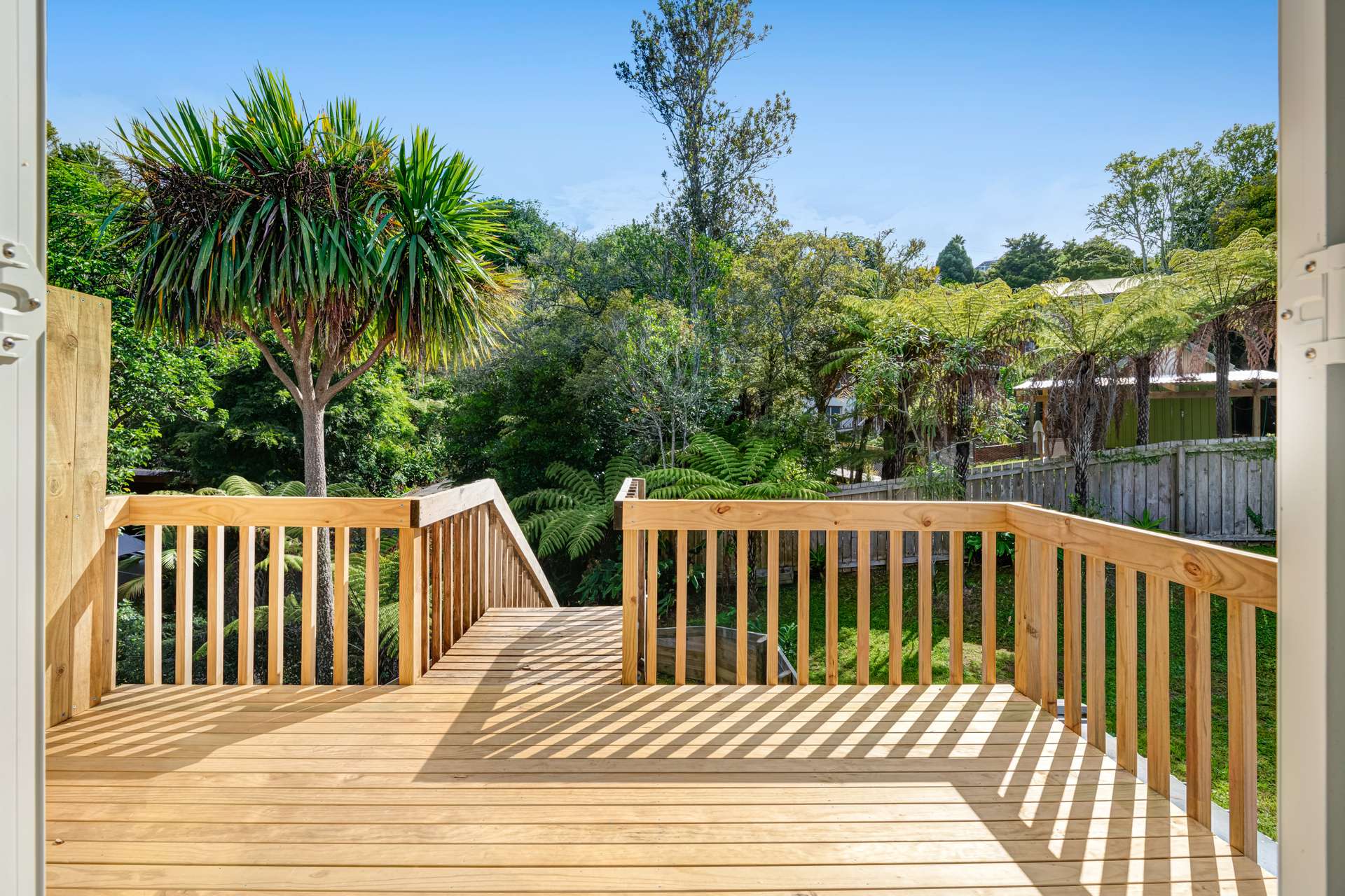 806A Beach Road photo 15