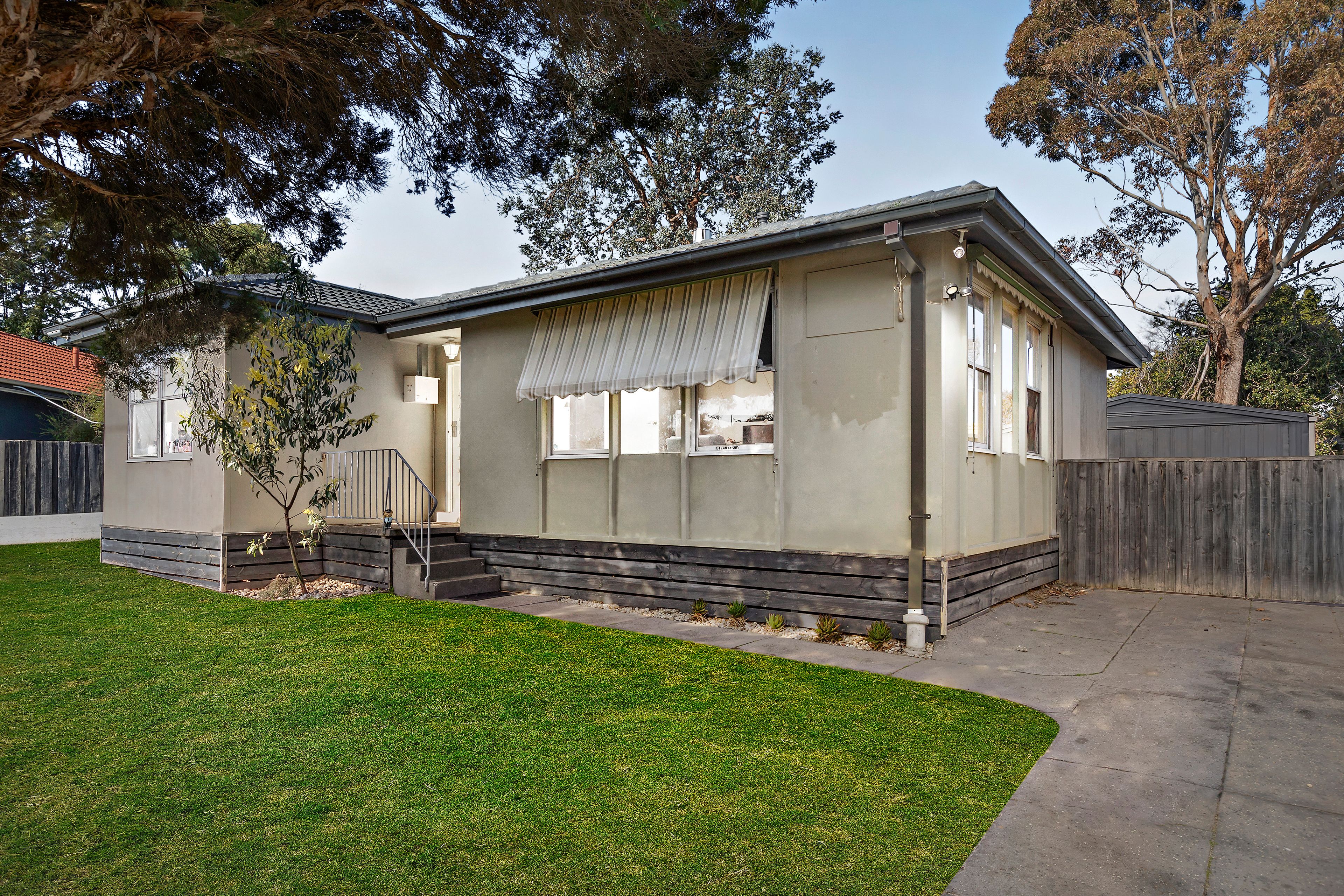 20 Lambert Street, Frankston North VIC 3200