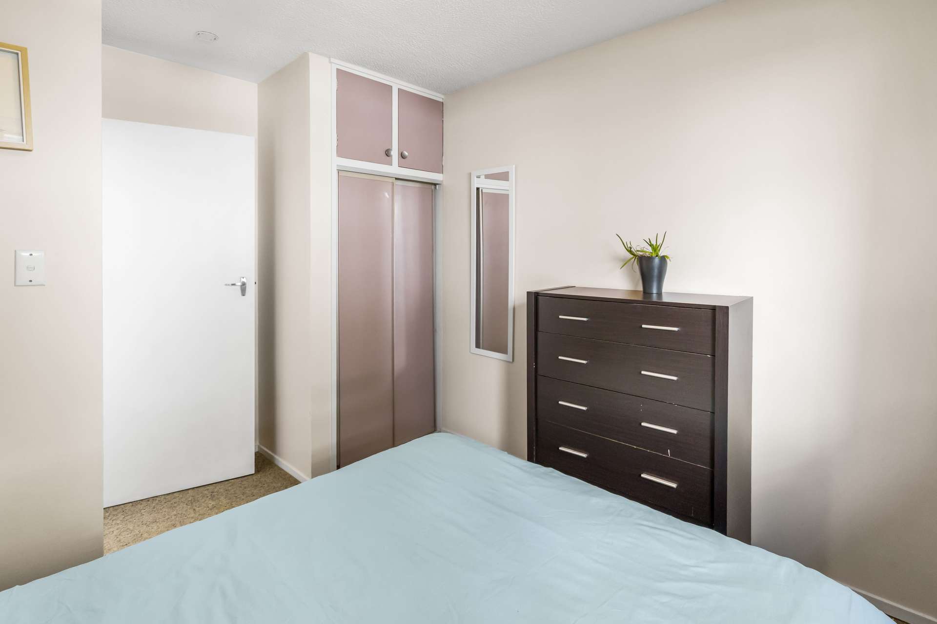 2/5 Braddon Street photo 9