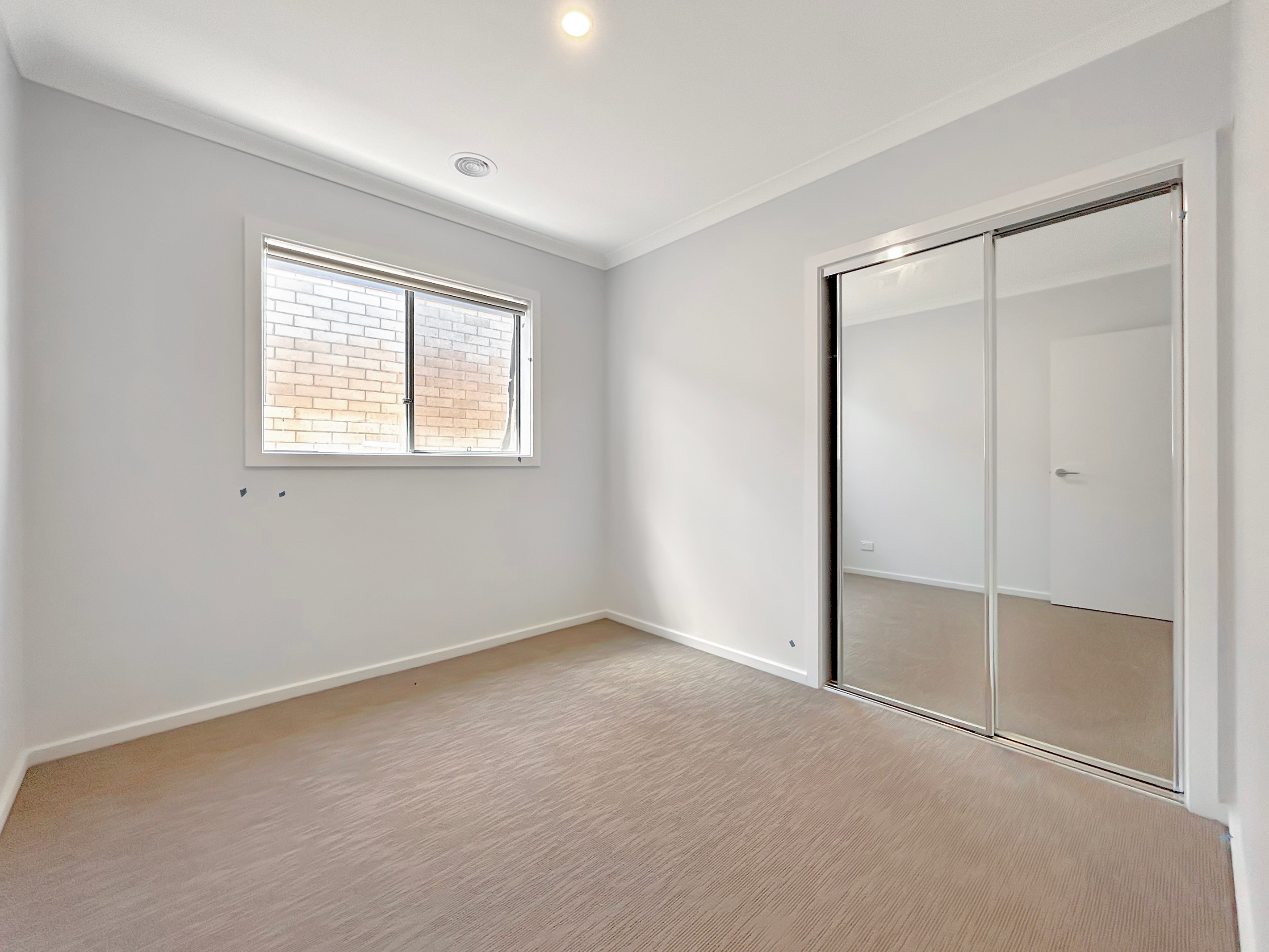 27 Risely Road, Clyde North, VIC 3978