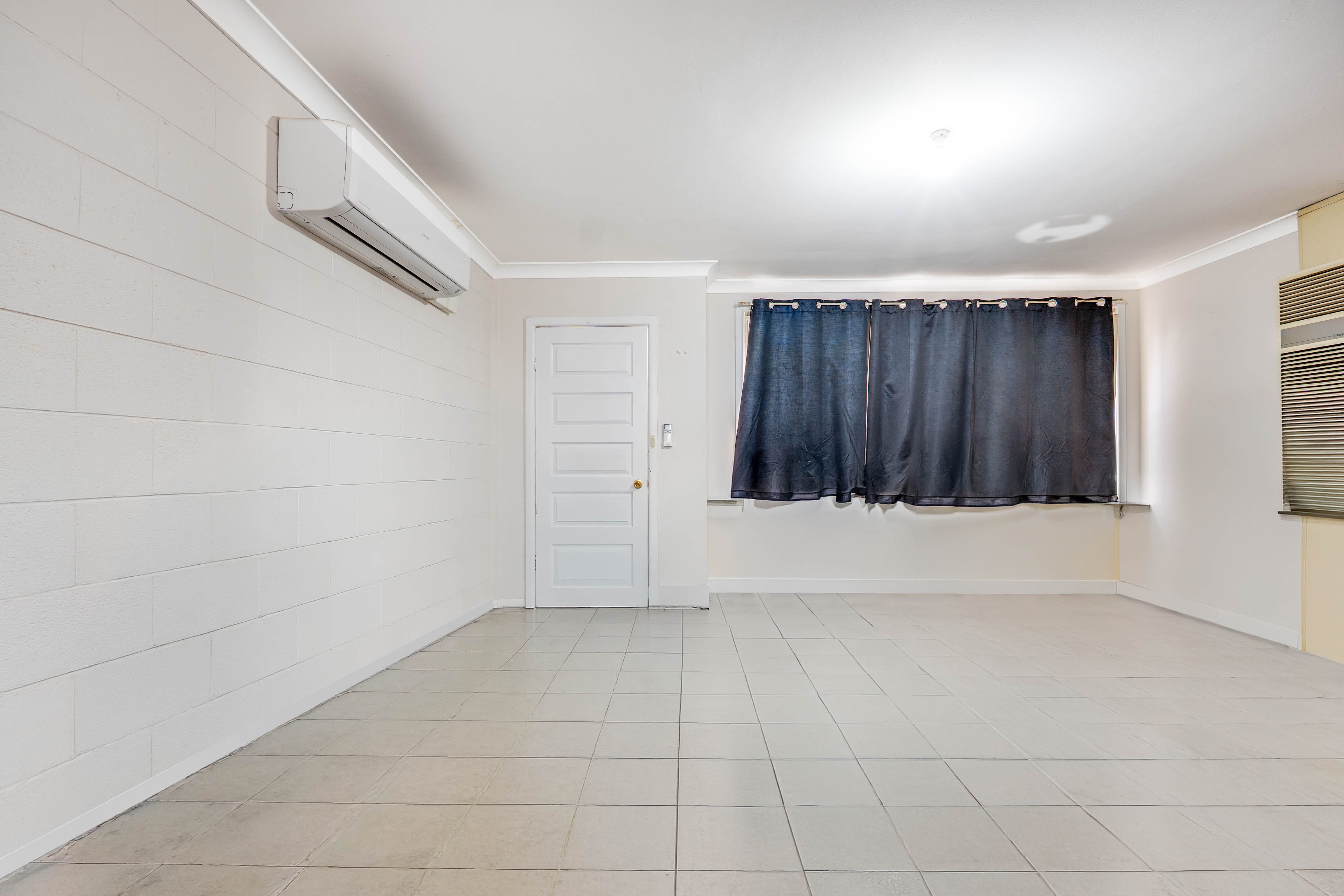 1-3/1099 Nowra Street — photo 7 of 30