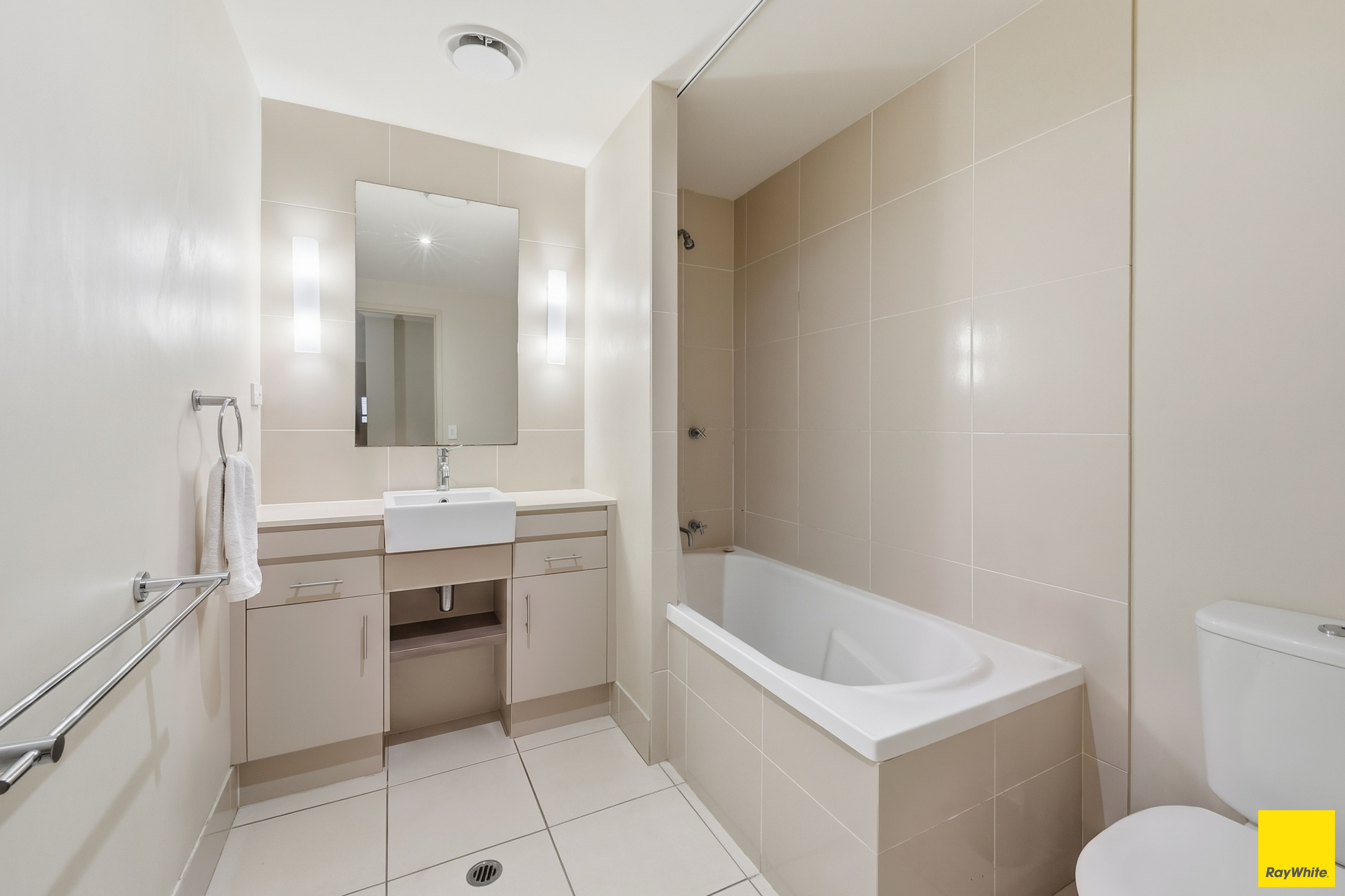 303/12-21 Gregory Street — photo 10 of 14