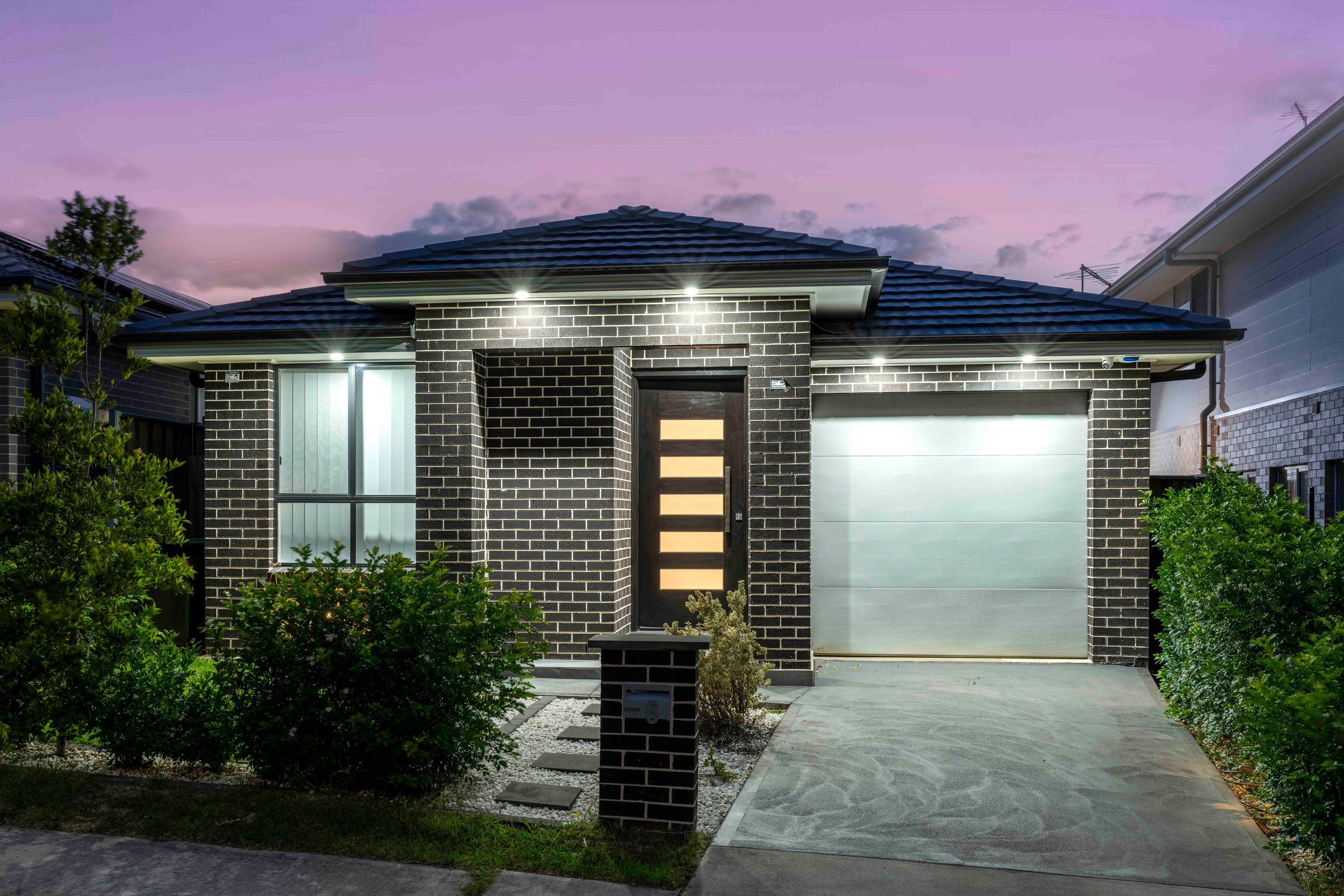 6 Sadlier Street, Bradbury, NSW 2560