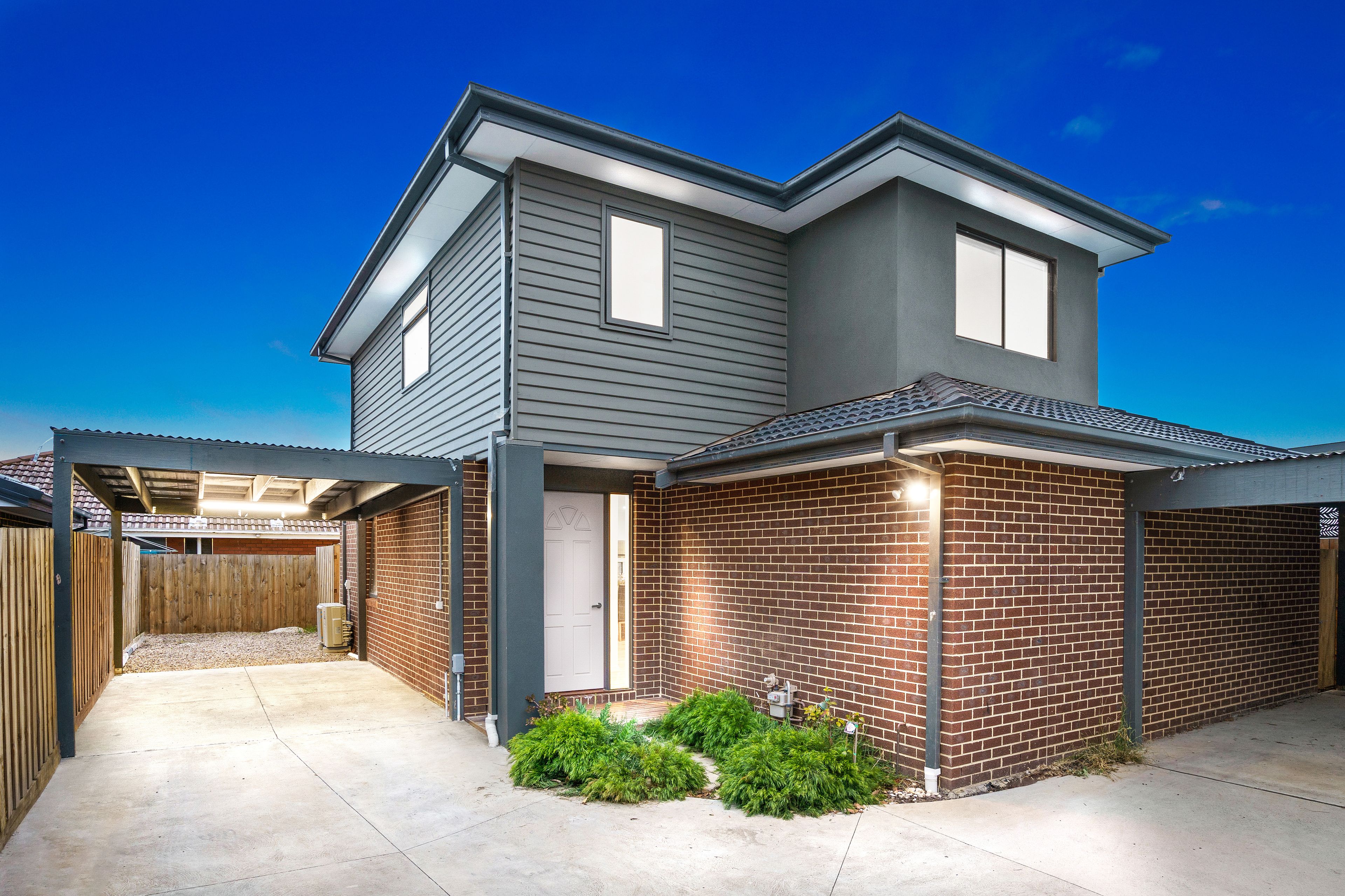 2/9 Highland Street, Kingsbury, VIC 3083