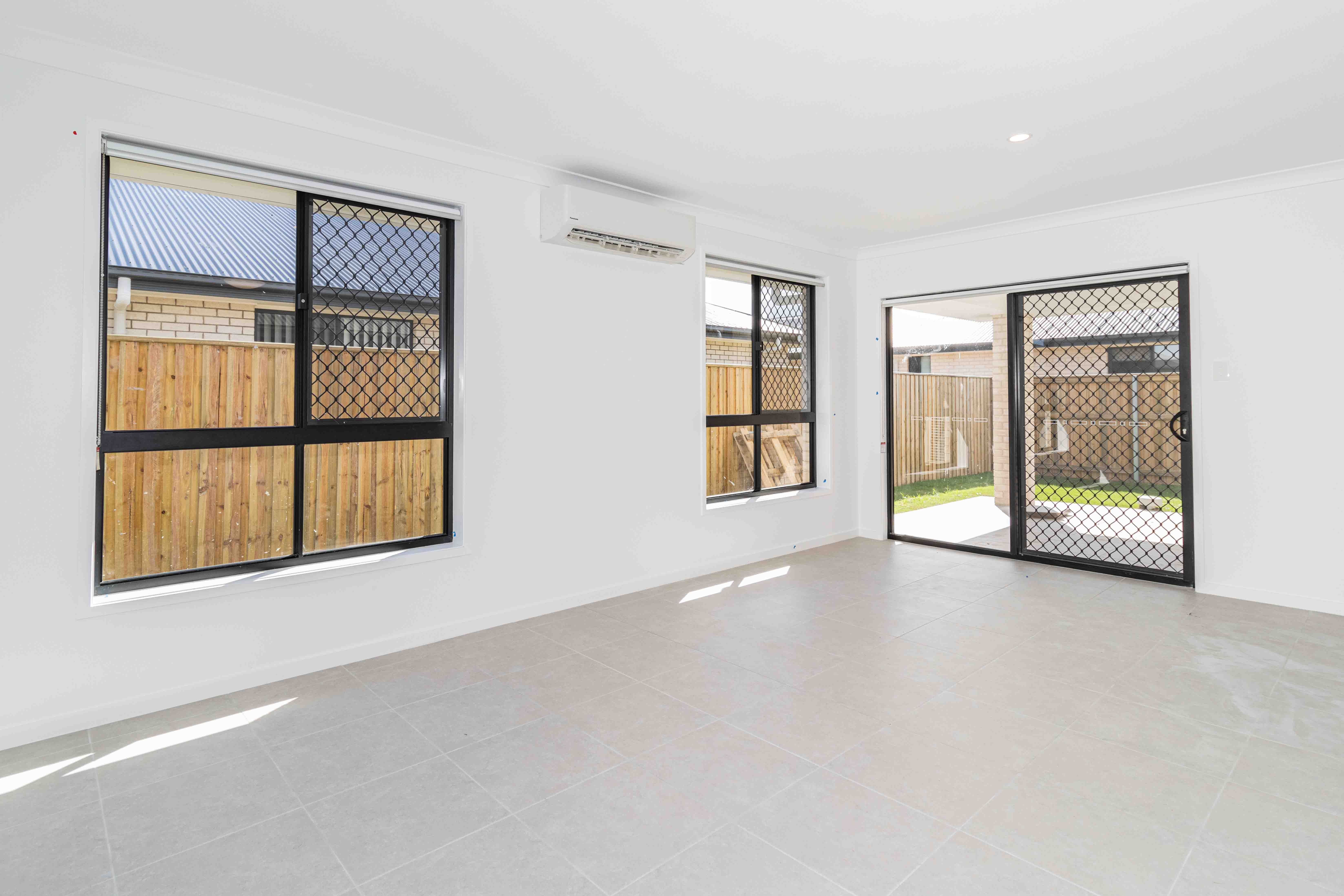 70 Dougan Street, Point Vernon, QLD 4655