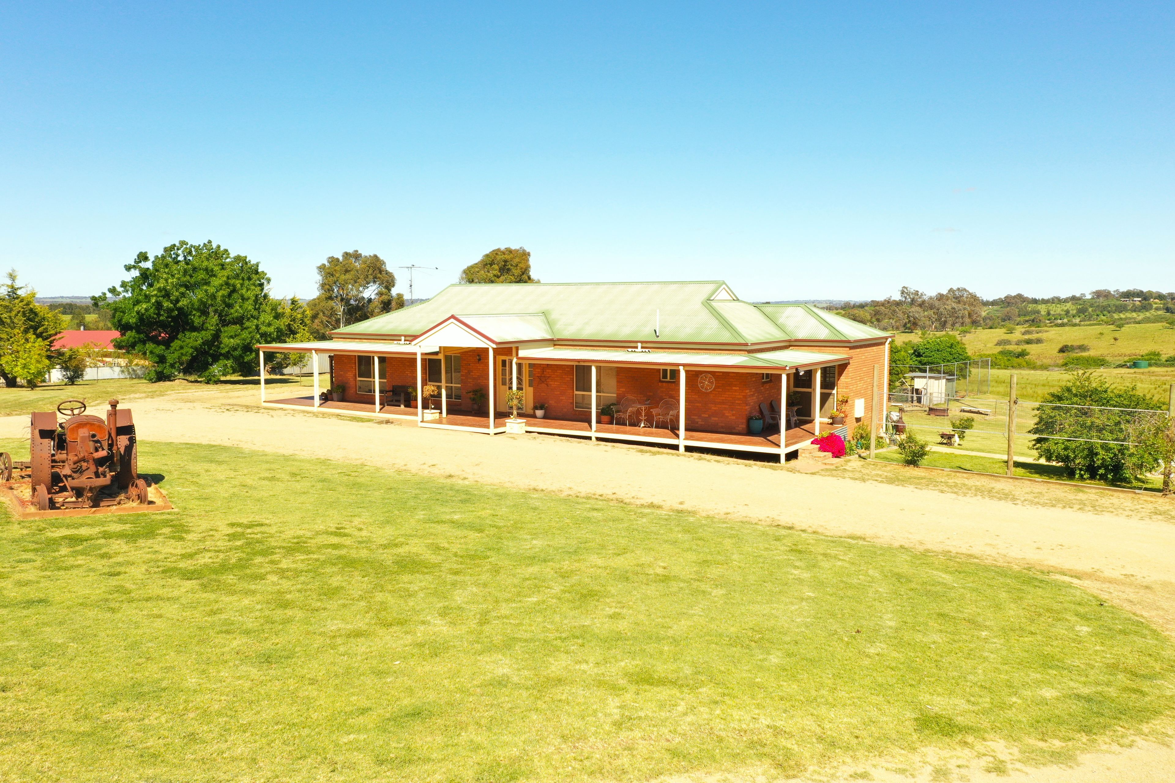 98 Apps Lane, Young, NSW 2594