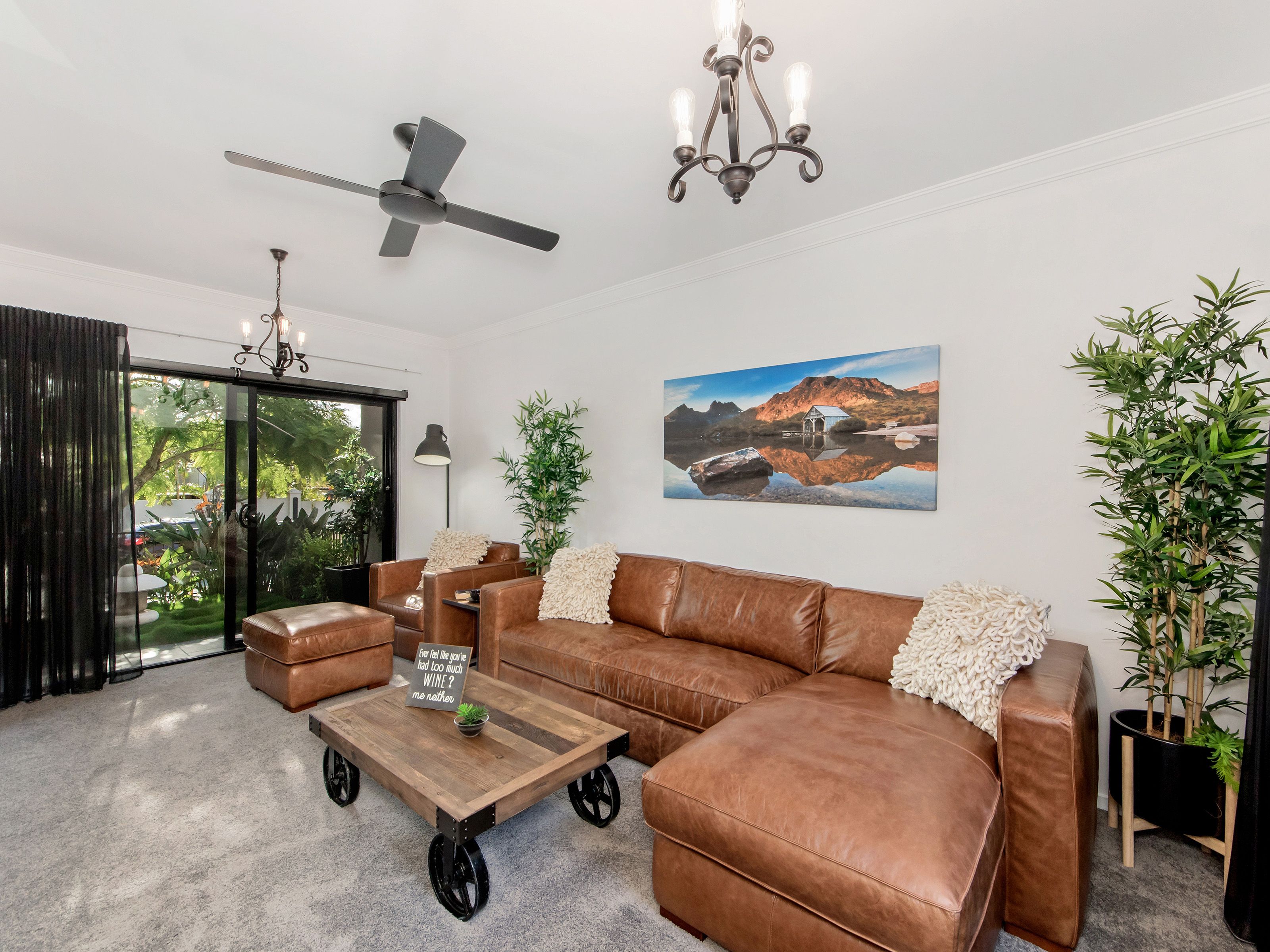 11 St Paul Crescent, Varsity Lakes, QLD 4227
