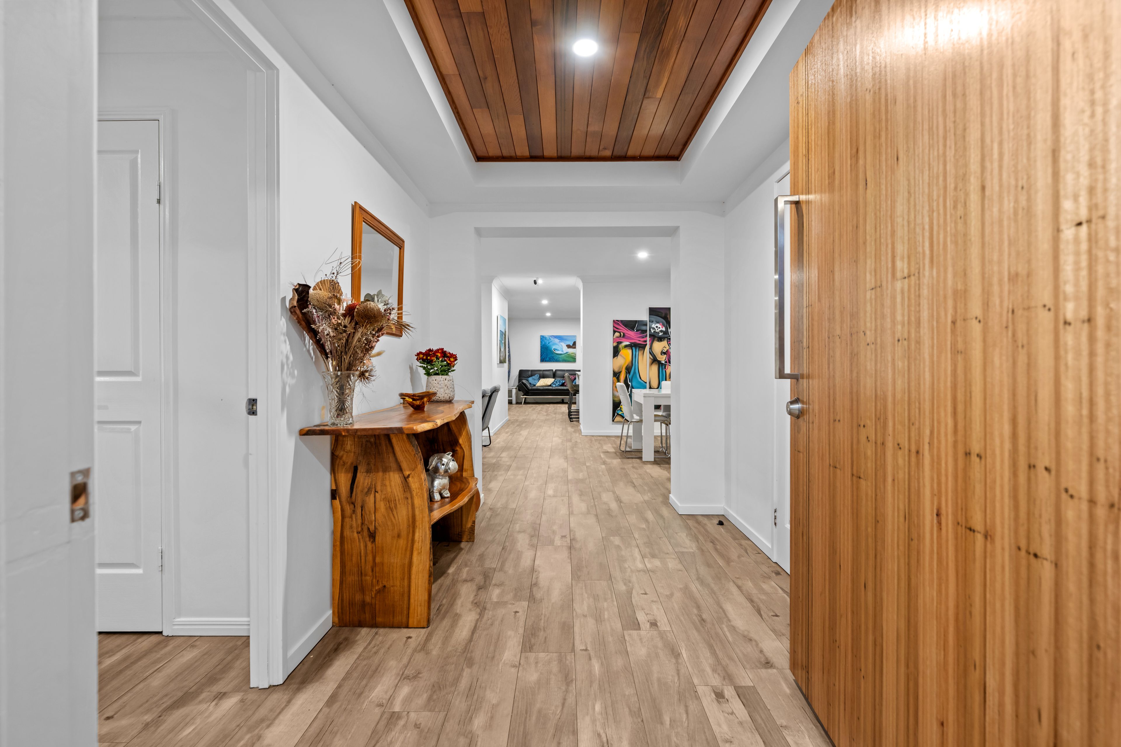 25 Riversdale Boulevard, Banora Point, NSW 2486