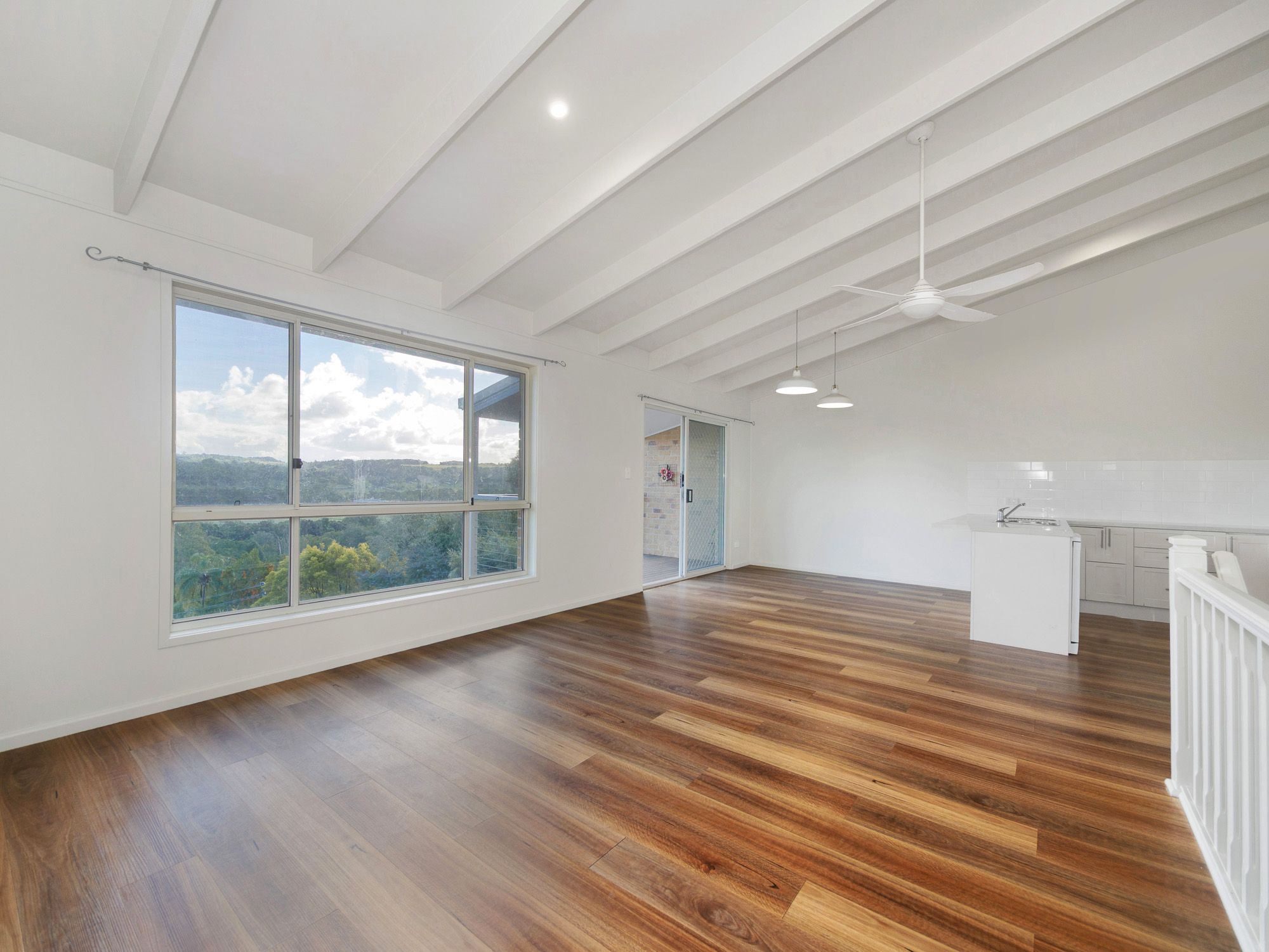 1/16 Pendara Crescent — photo 3 of 24