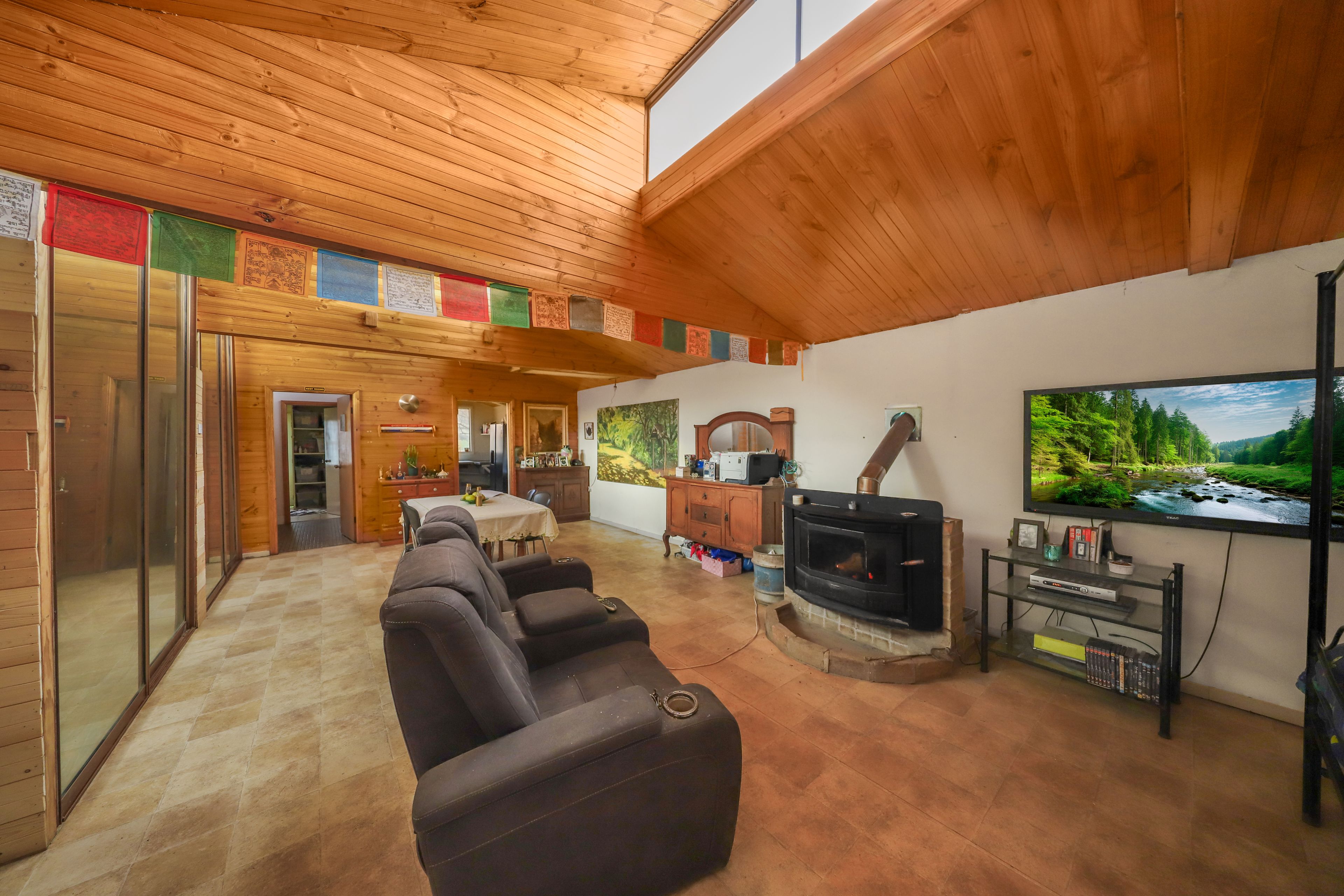 572 Tumut Plains Road — photo 9 of 17
