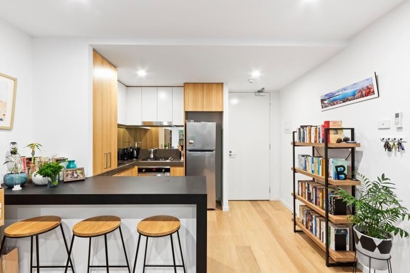 6/6 Kokaribb Road, Carnegie, VIC 3163