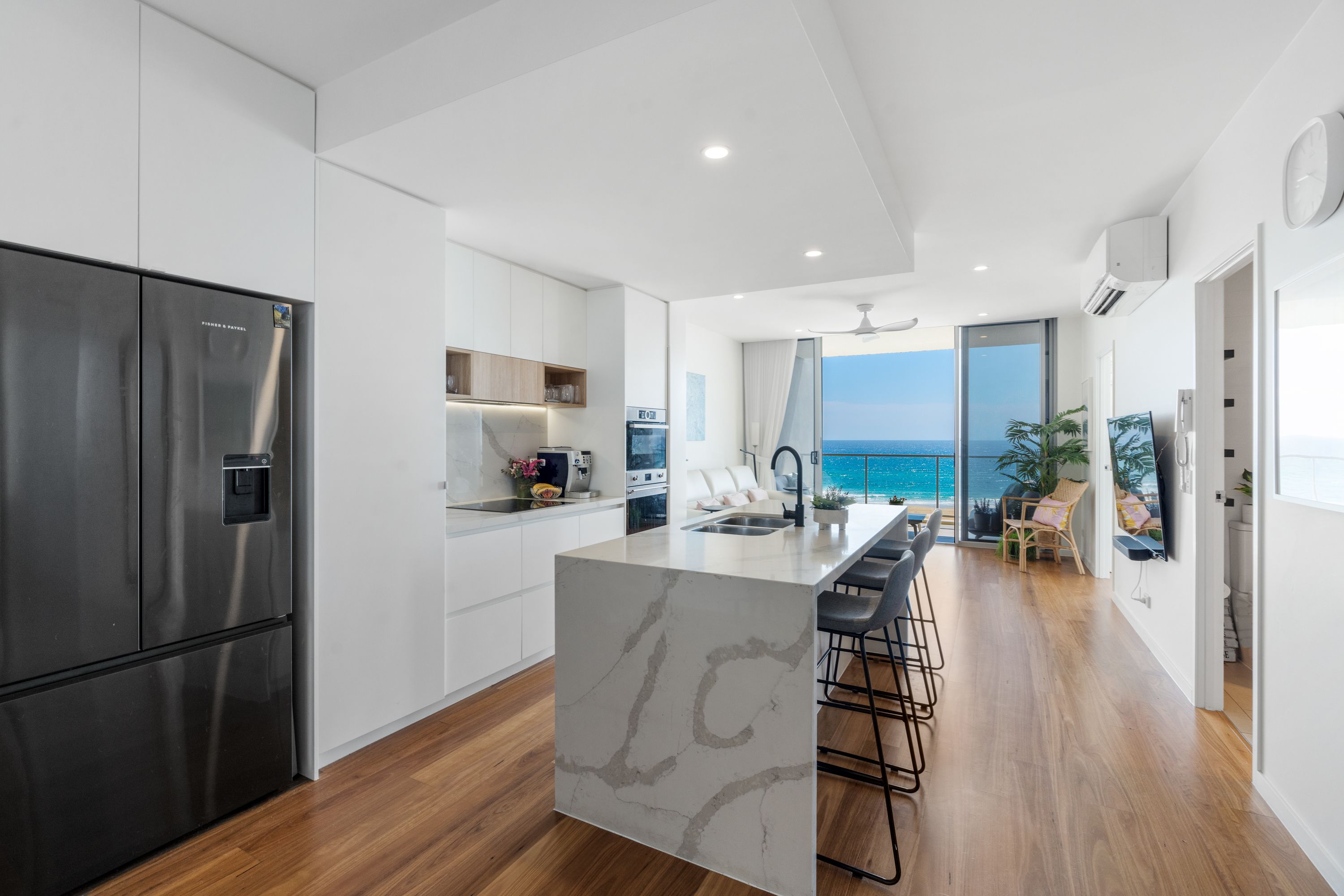 10 Third Avenue (Level 5), Palm Beach, QLD 4221