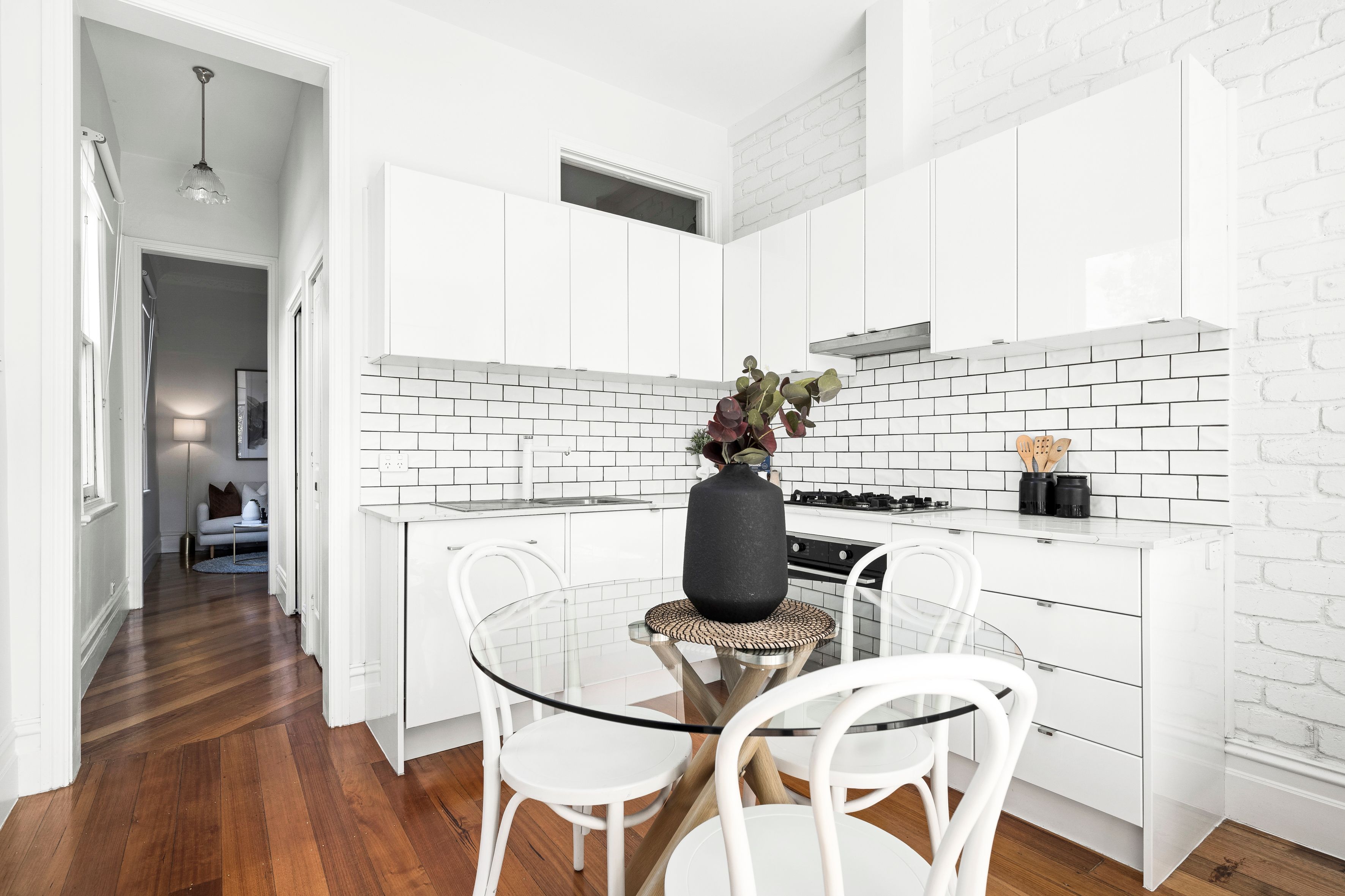 2 Munro Street — photo 9 of 16