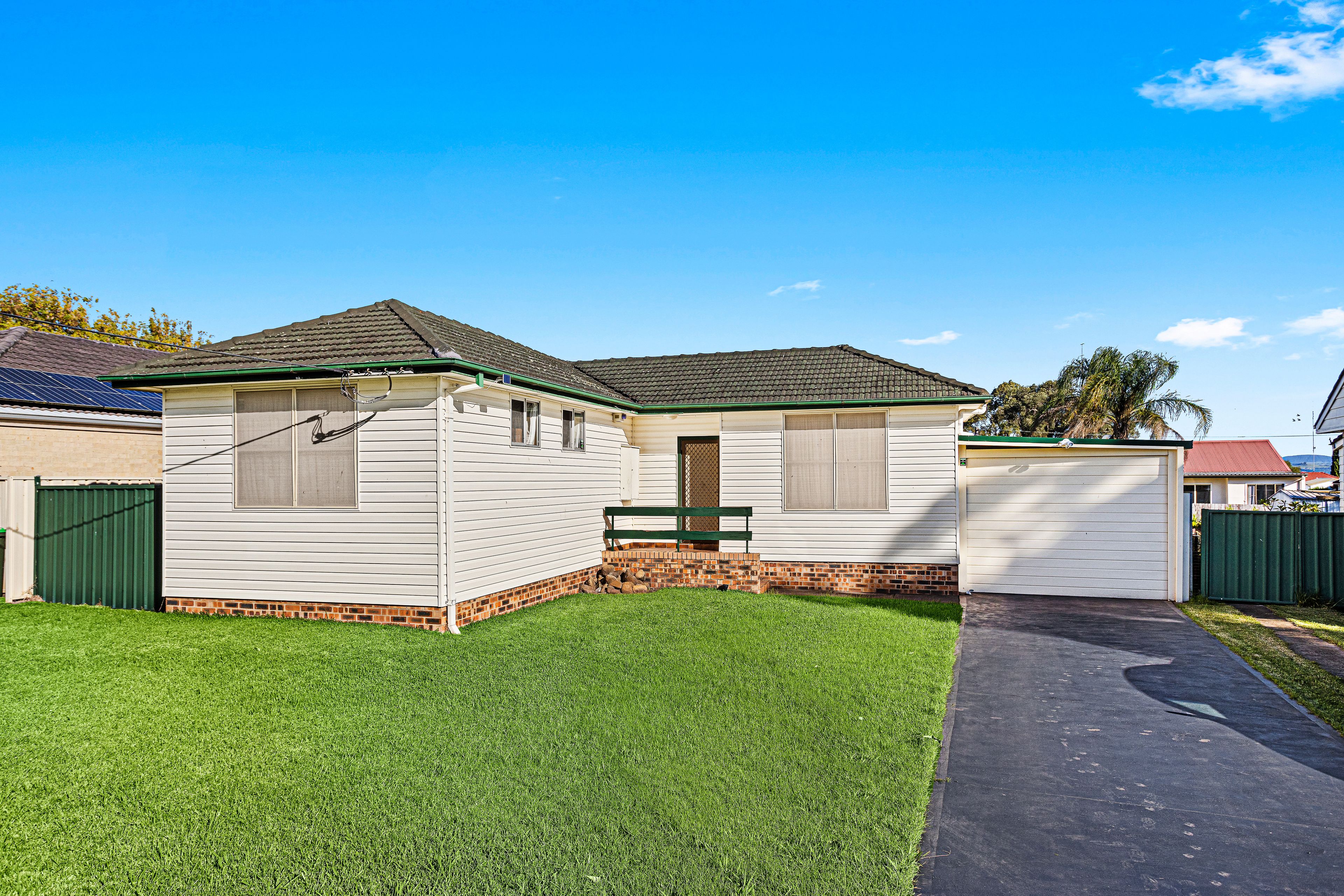 11 Massey Street, Berkeley NSW 2506