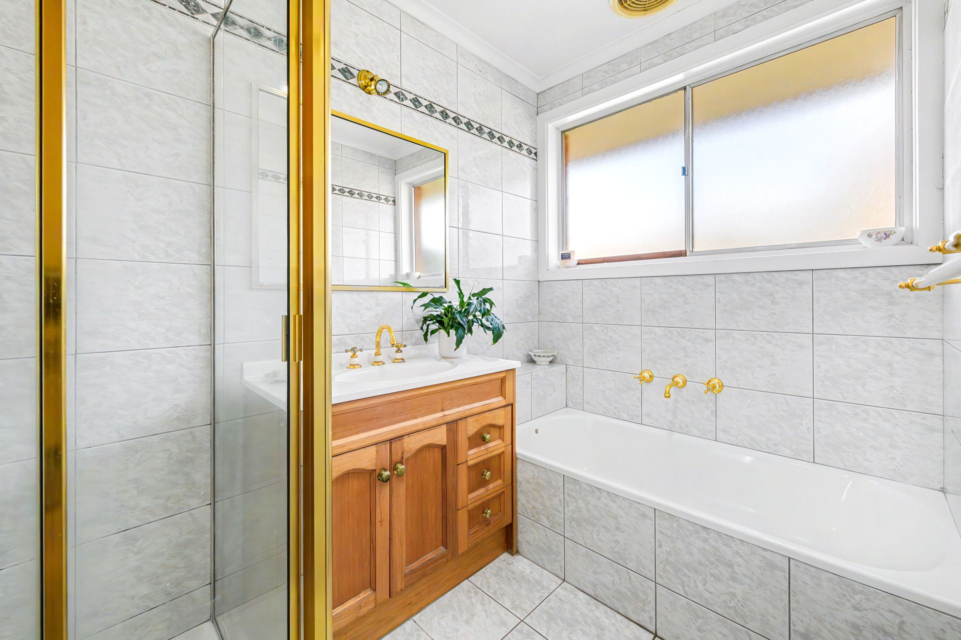 5 Arundel Court — photo 8 of 12
