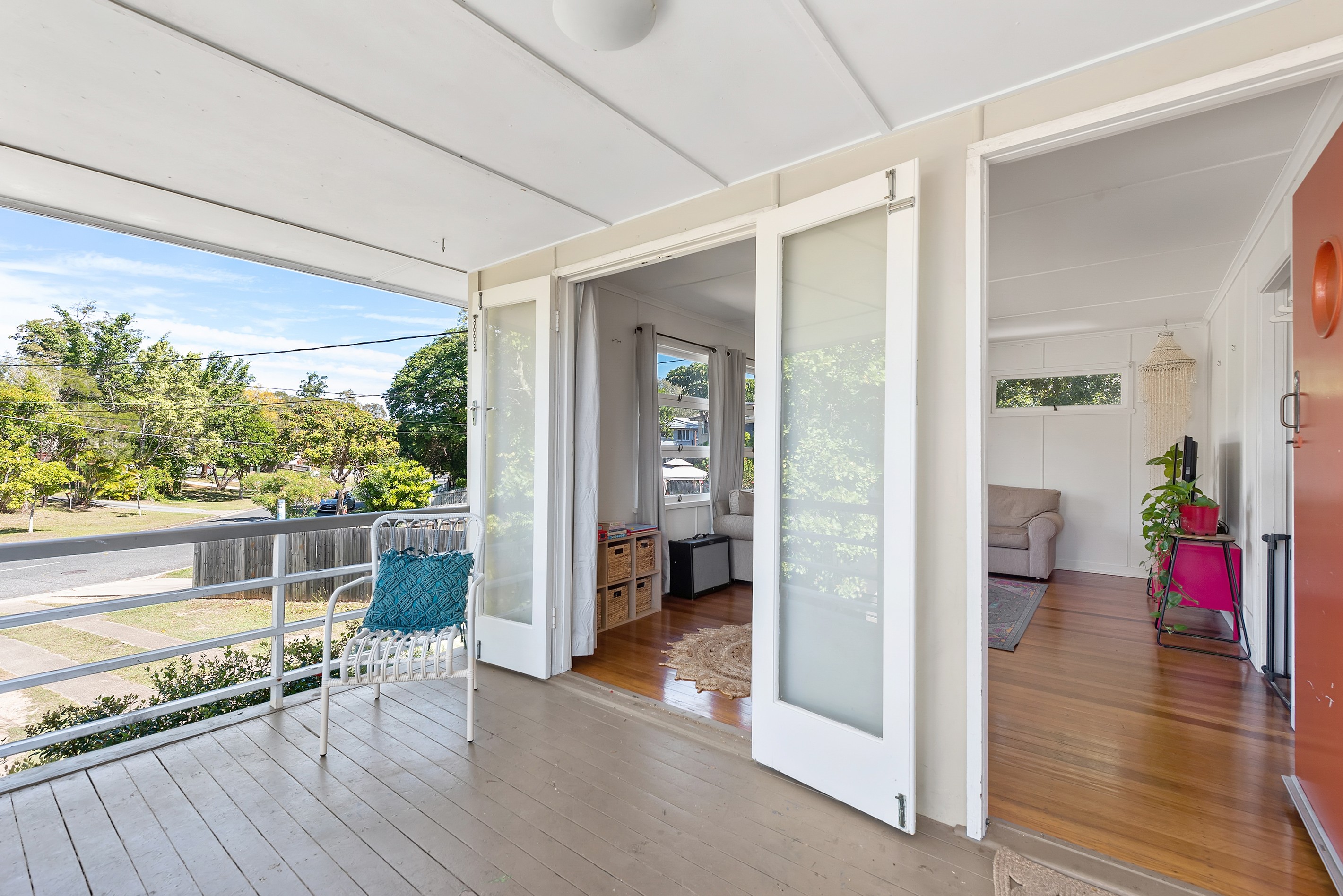 80 Falkirk Street, Stafford Heights, QLD 4053