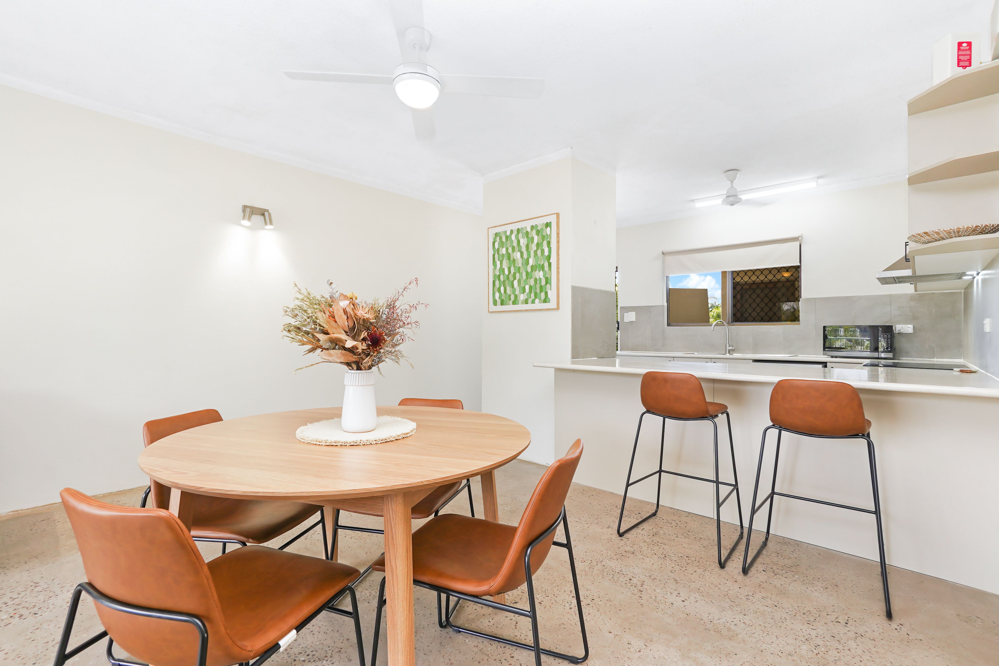 5/124 Mitchell Street — photo 4 of 16