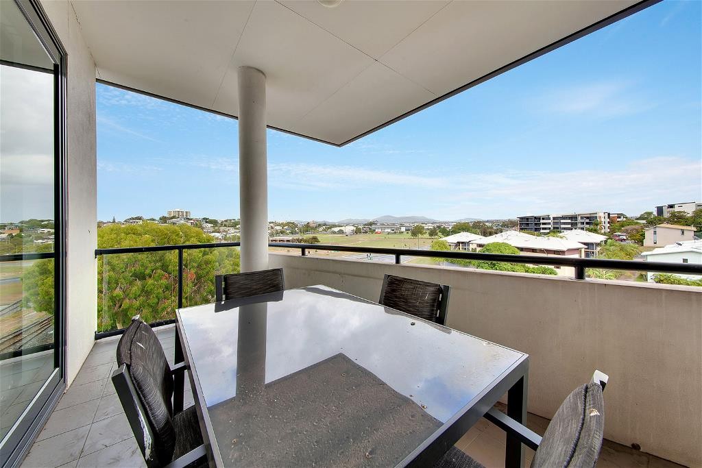 245/80 Glenlyon Street, Gladstone Central, QLD 4680