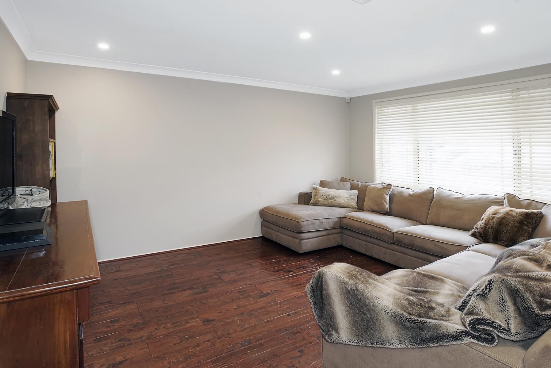 5 Butcherbird Place, Glenmore Park, NSW 2745