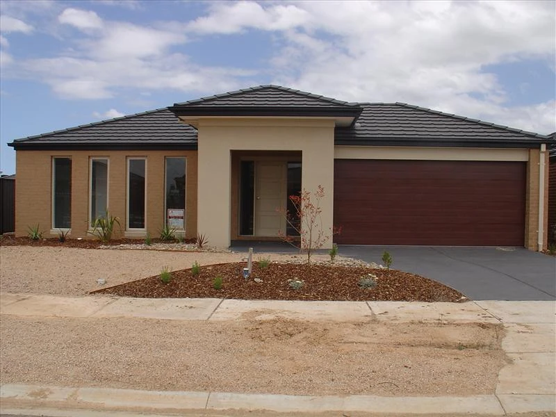 3 Blue Jay Crescent, Tarneit, VIC 3029