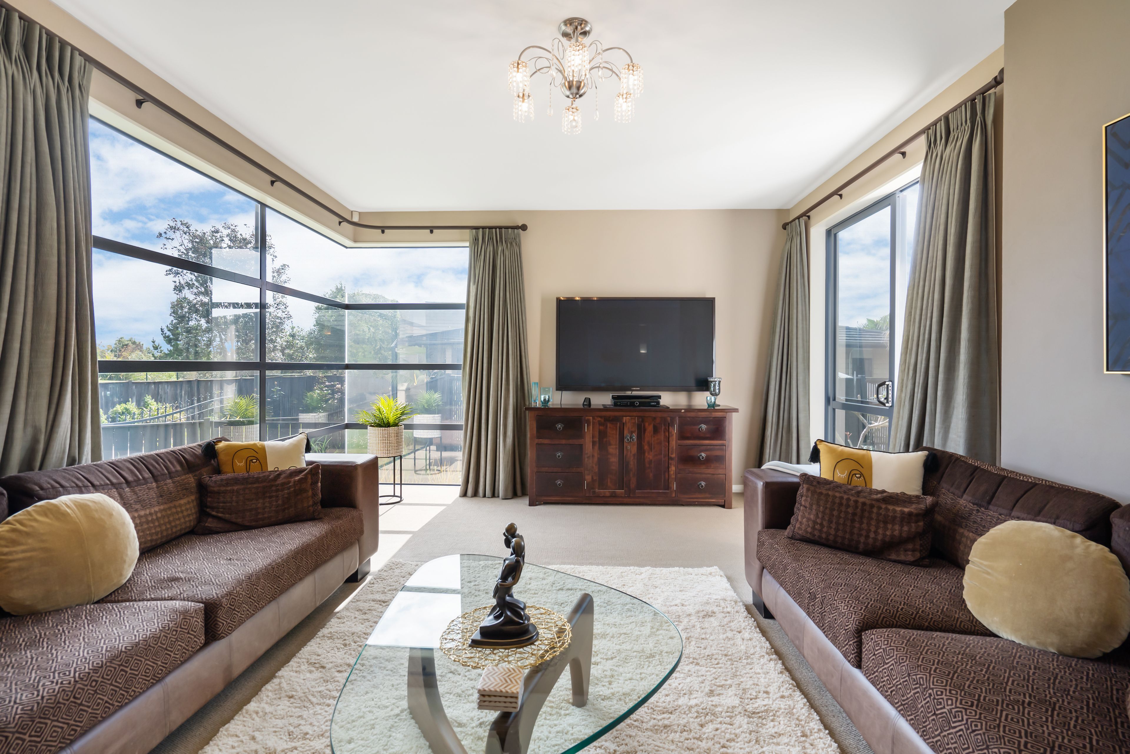 33 Pine Harbour Parade, Beachlands, Manukau City