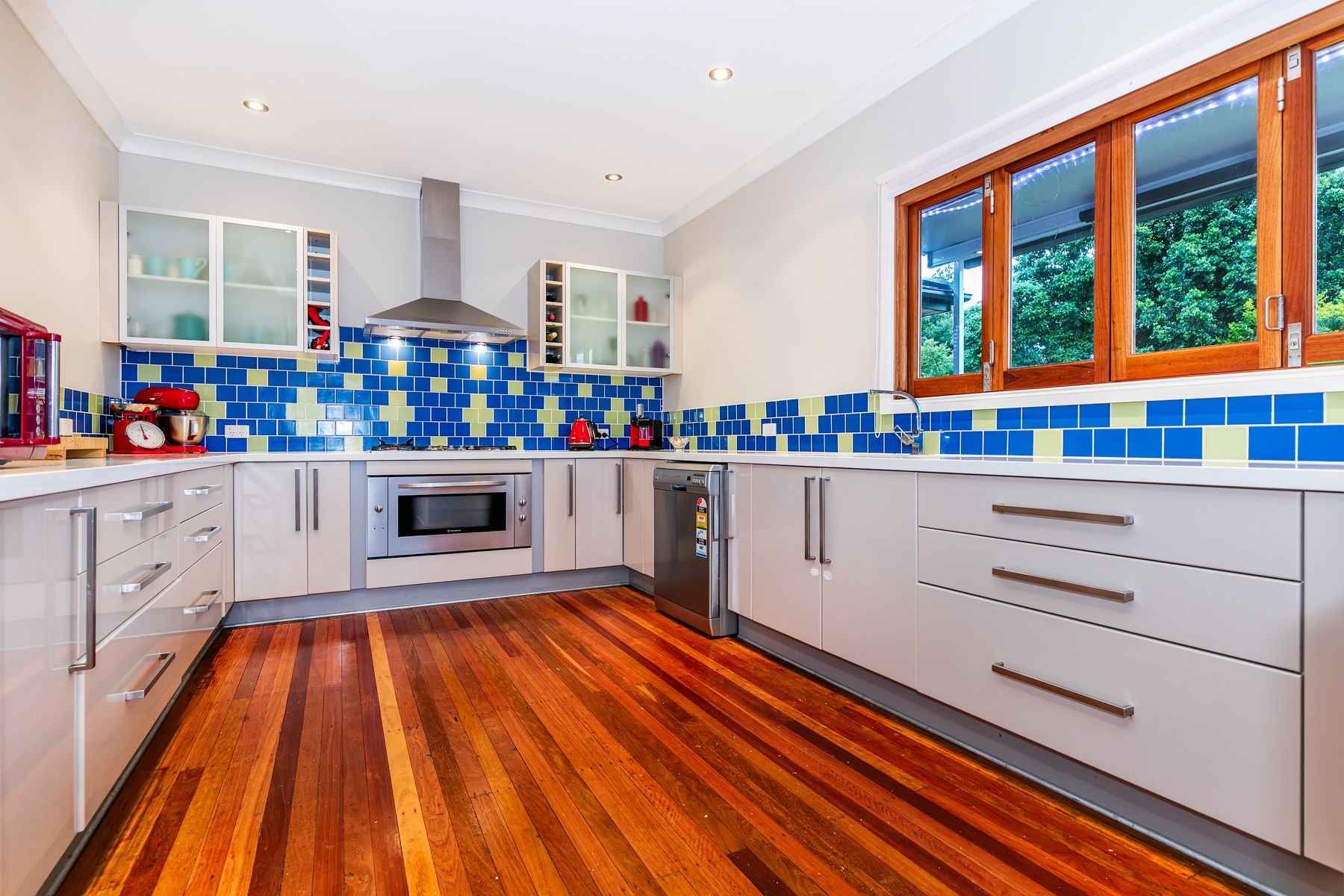 71 Bernecker Street, Carina, QLD 4152