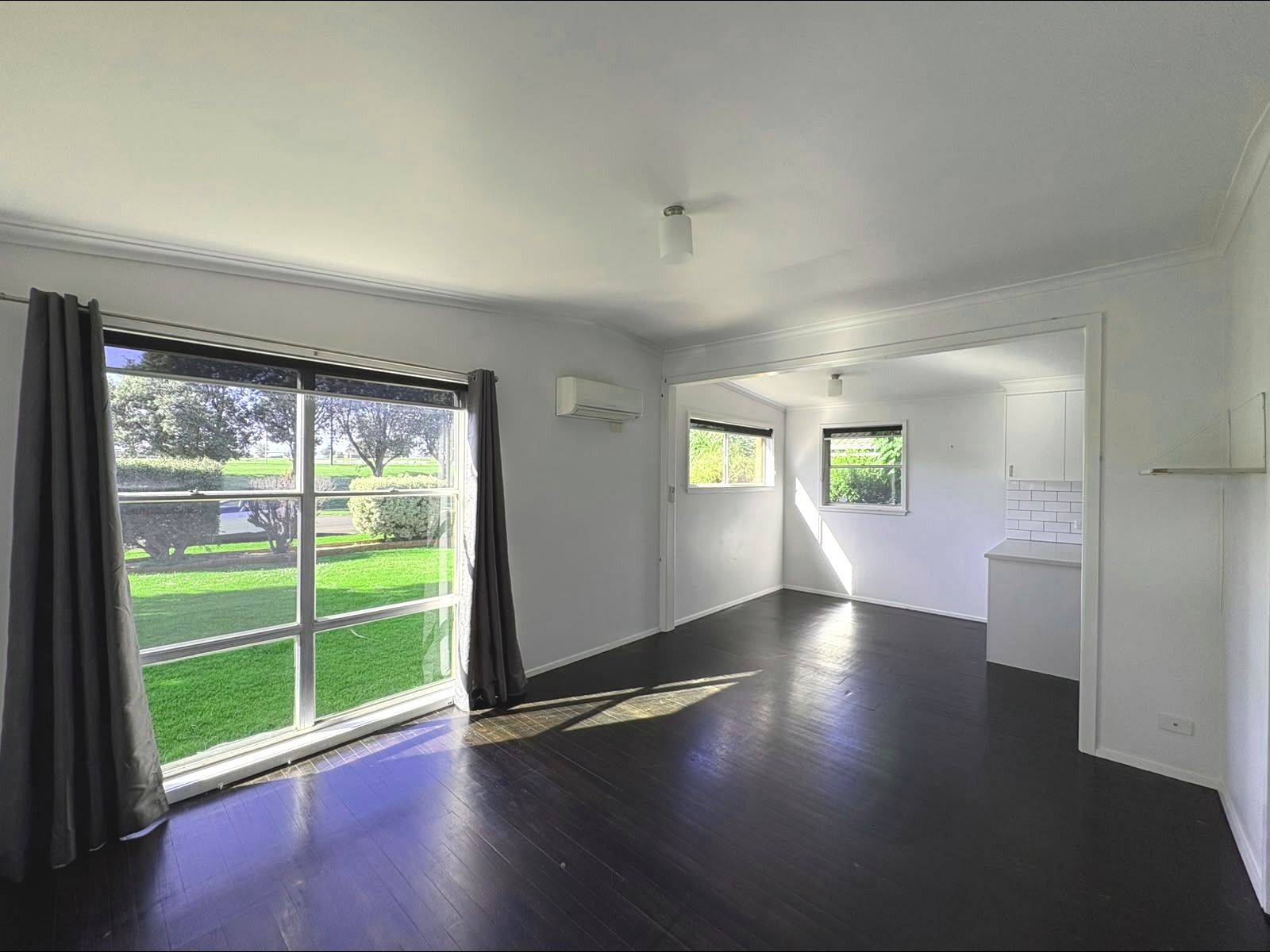 35 Fairfax Avenue — photo 5 of 12