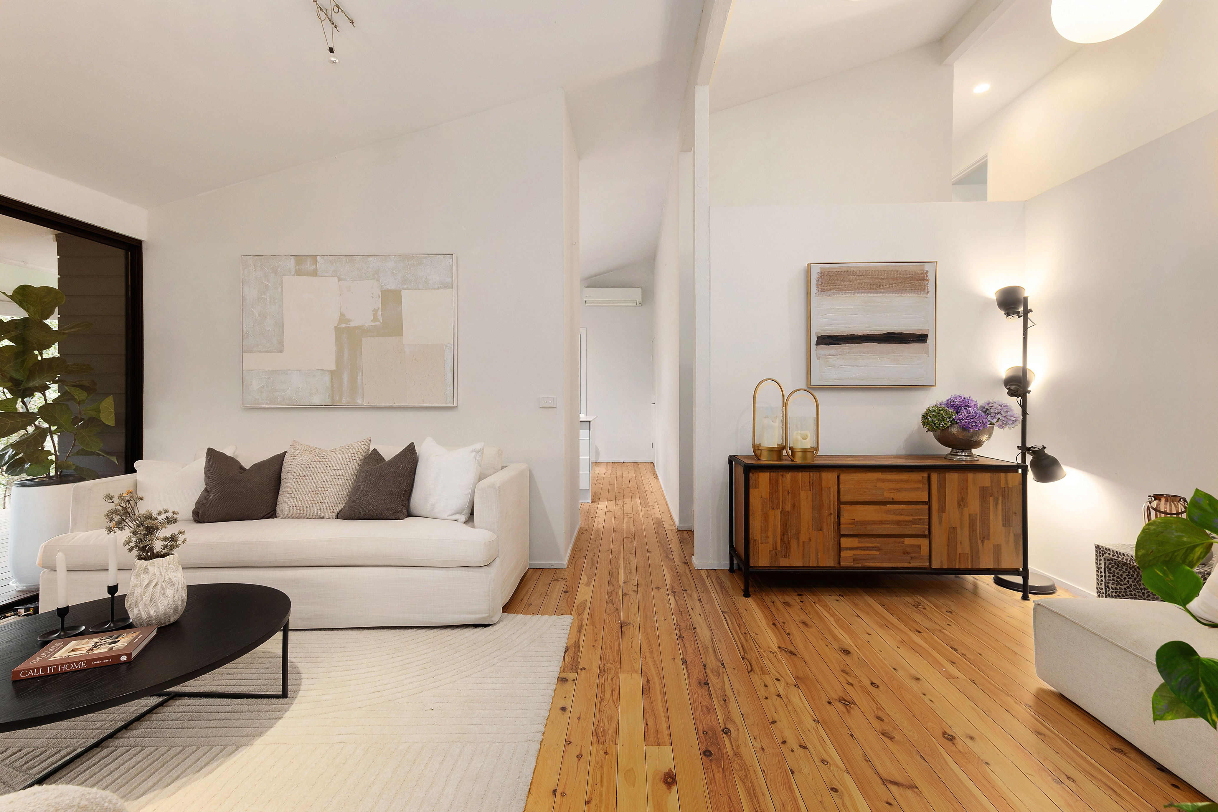 21 Milford Place — photo 8 of 11