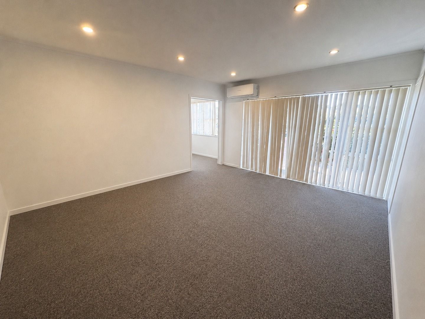 52 Blakeborough Drive, Forrest Hill, North Shore City