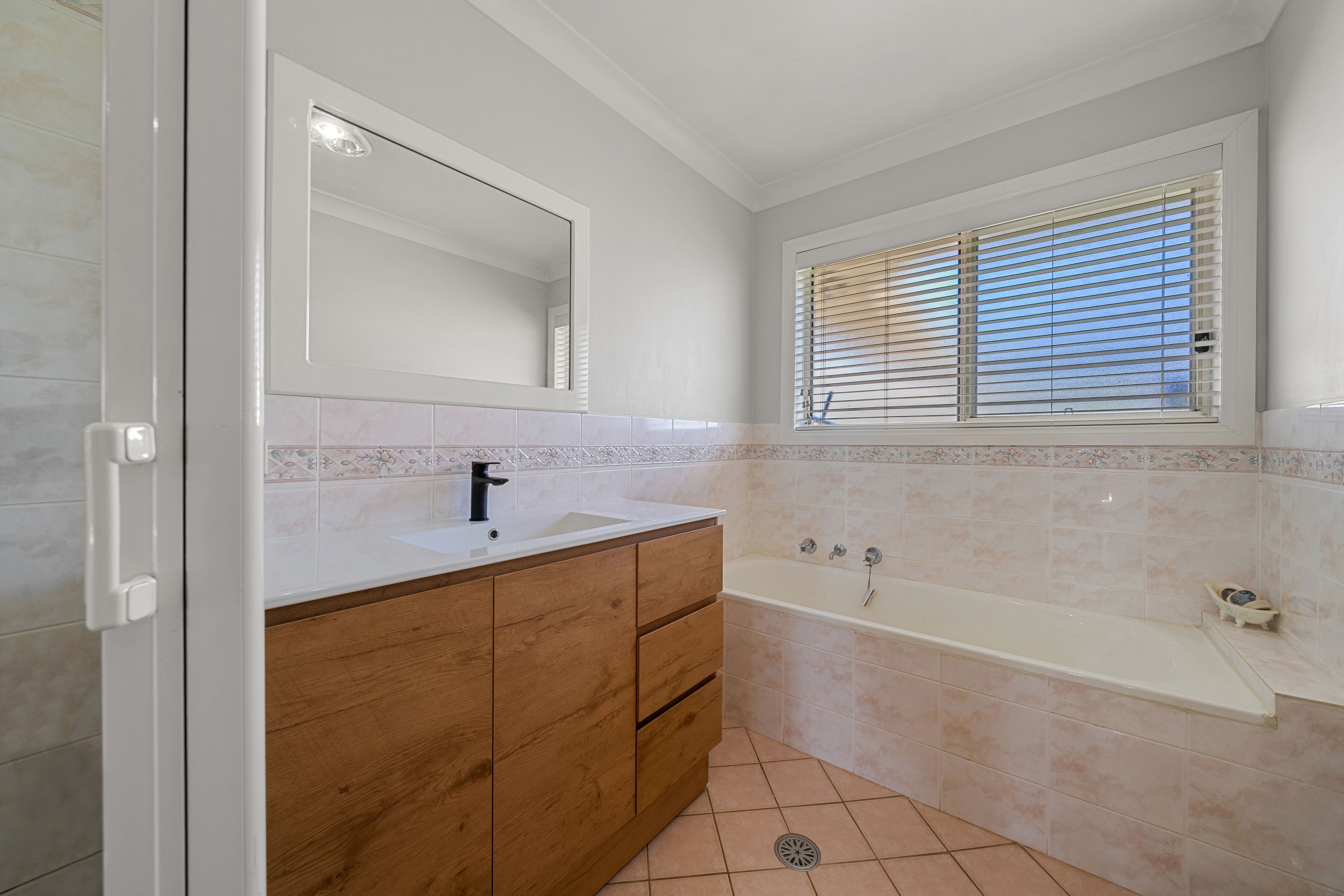 244 Allen Road — photo 14 of 30