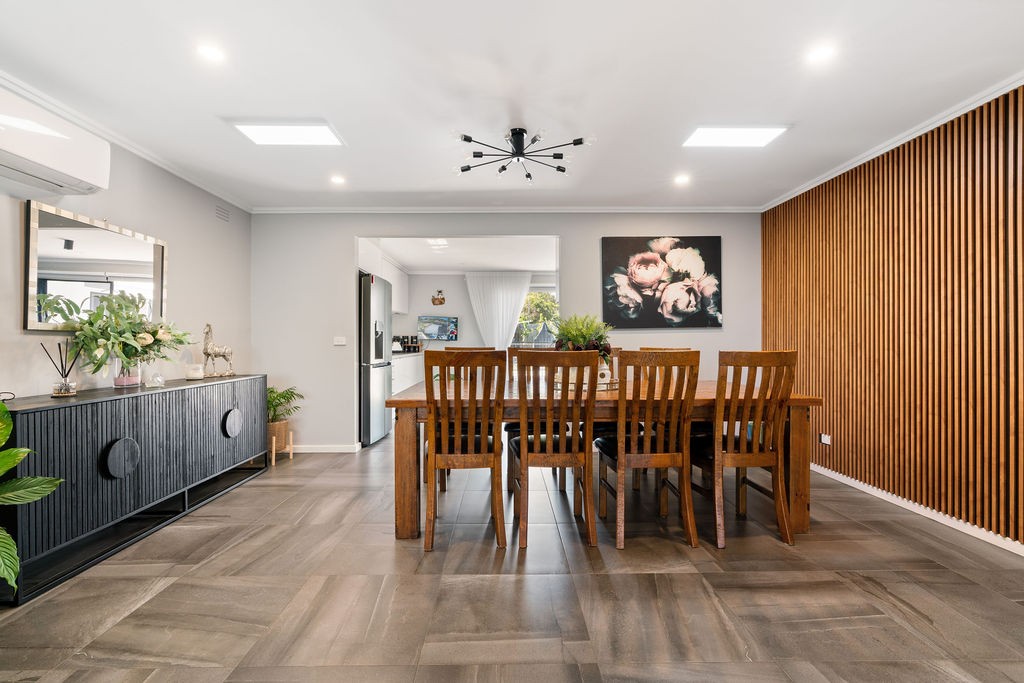 55 Woonton Crescent, Rosebud, VIC 3939