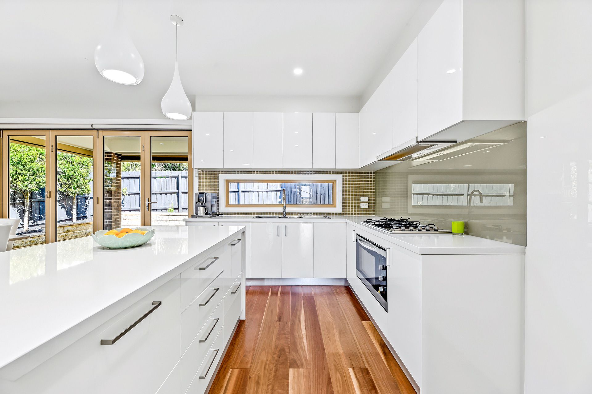 2/138 Haverbrack Drive — photo 8 of 21