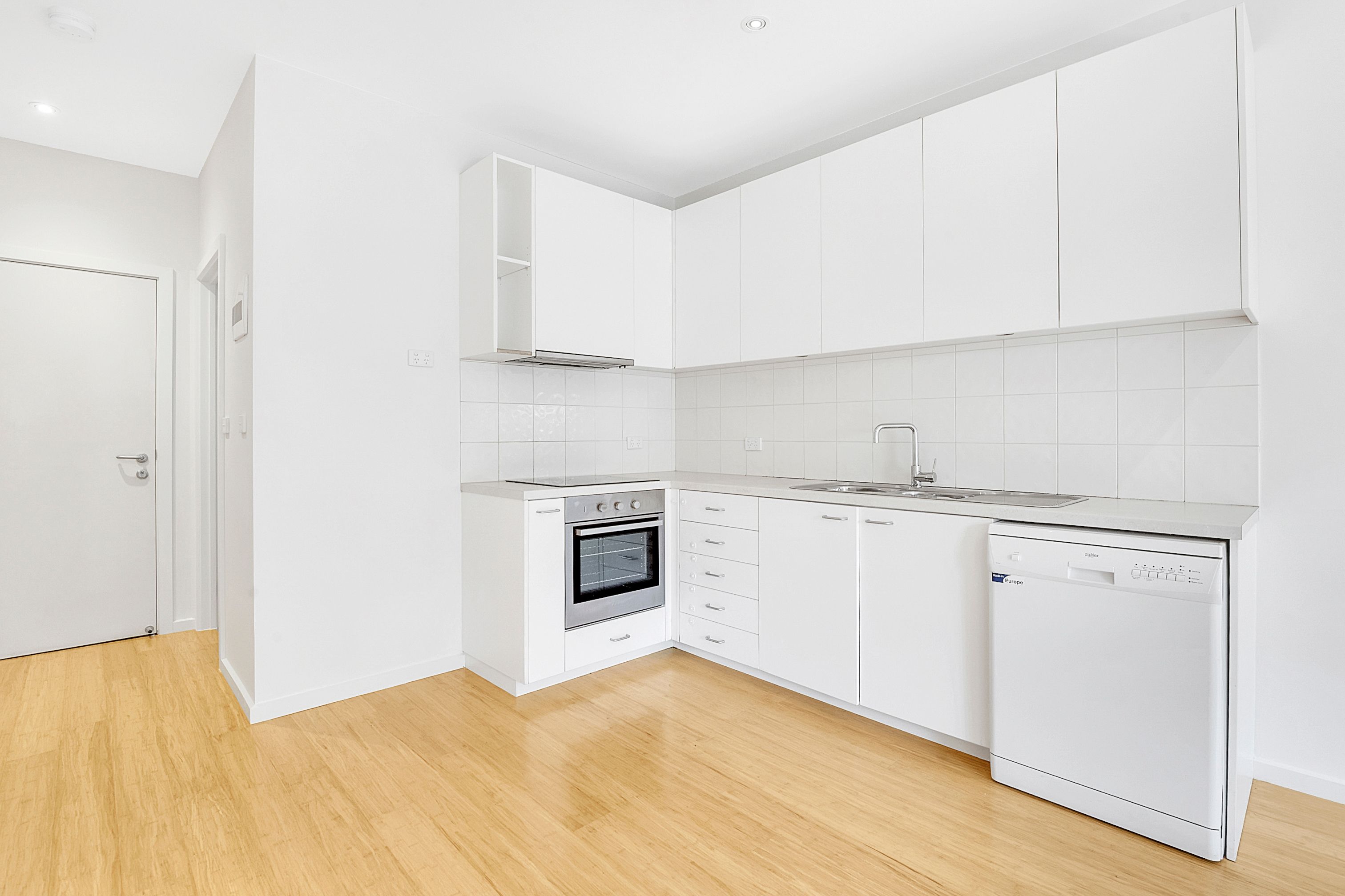 28 Waxflower Crescent, Bundoora, VIC 3083