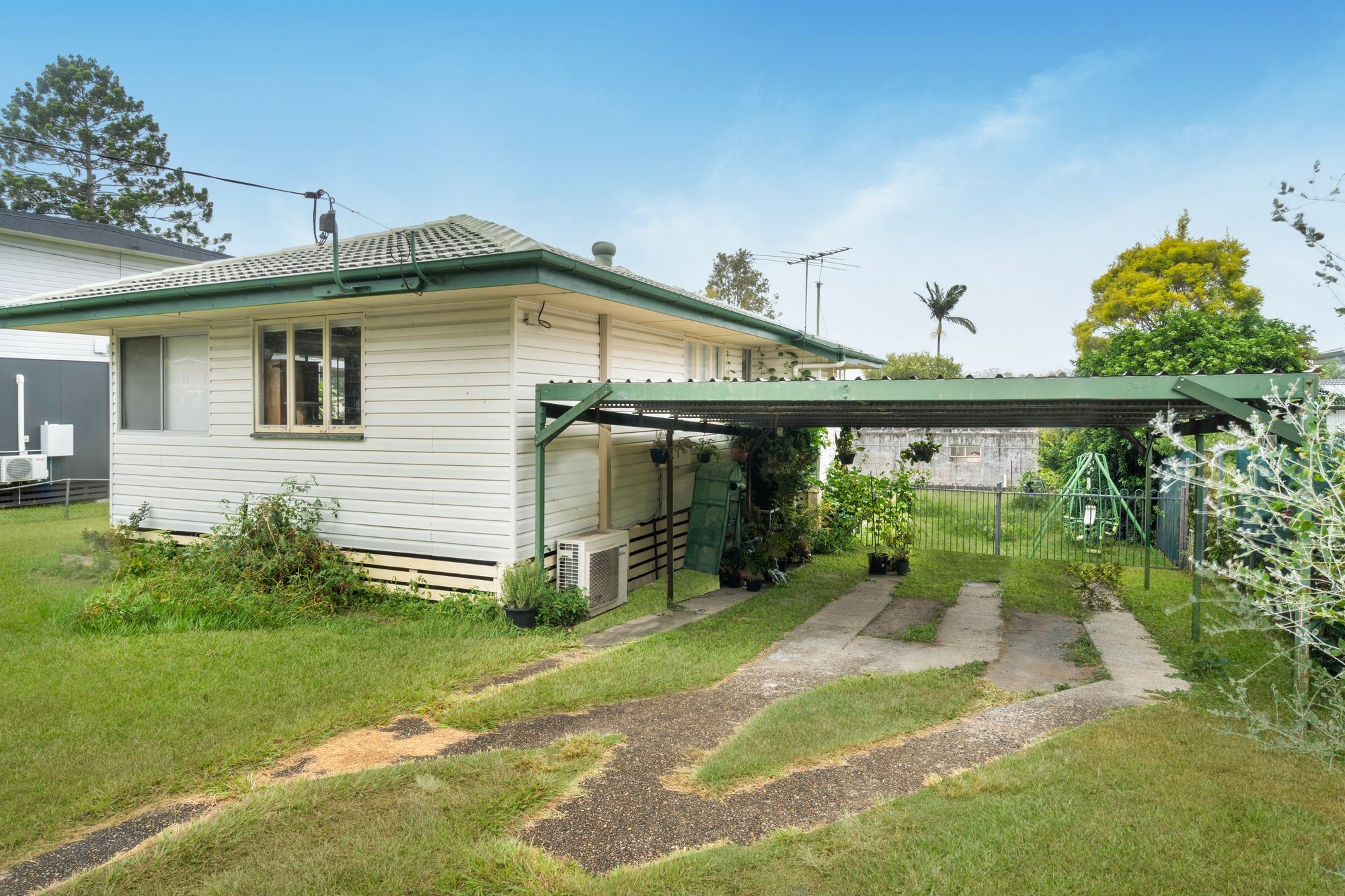 10 Ash Avenue, Woodridge, QLD 4114