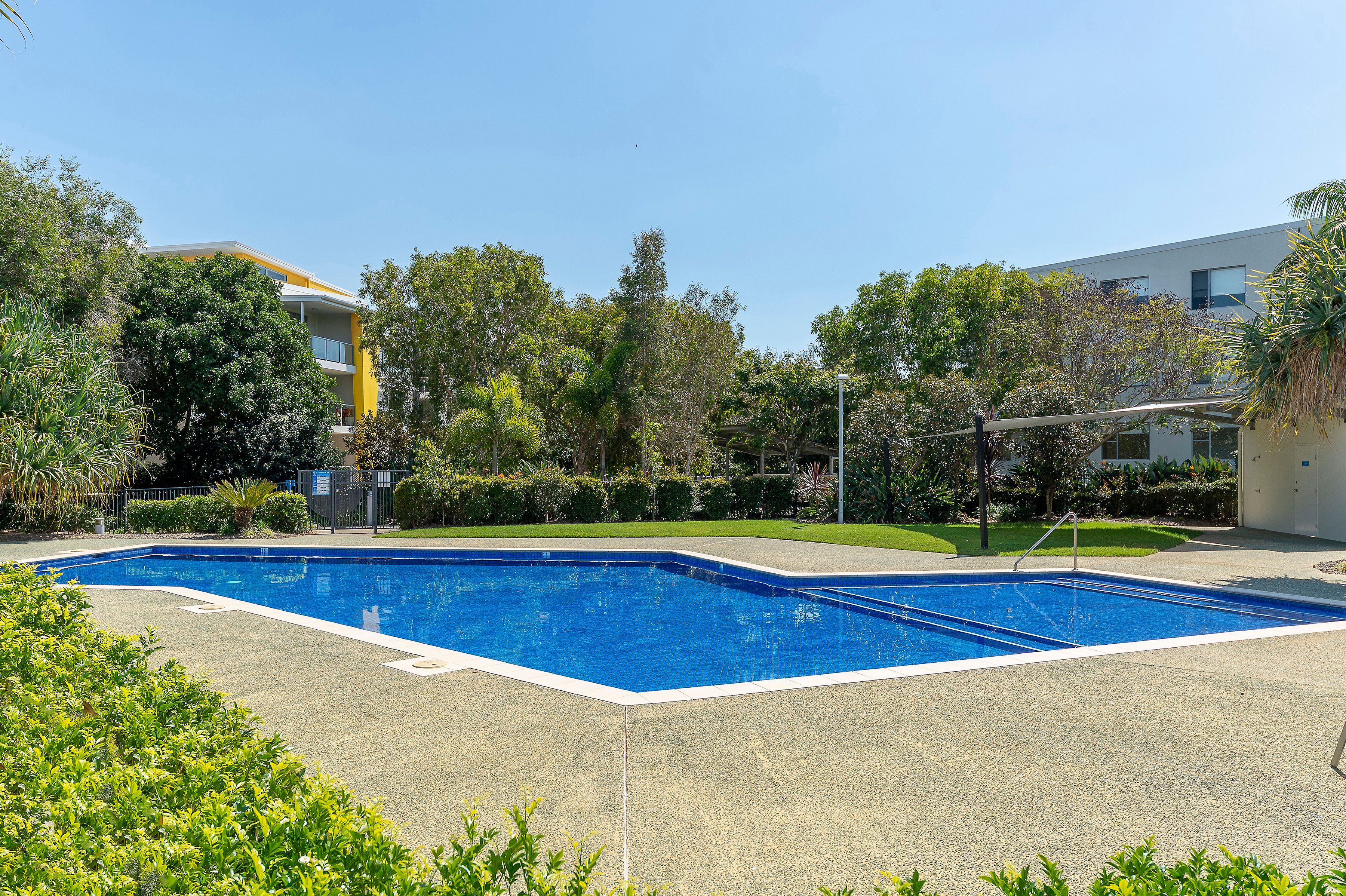 112/66 Sickle Avenue, Hope Island, QLD 4212