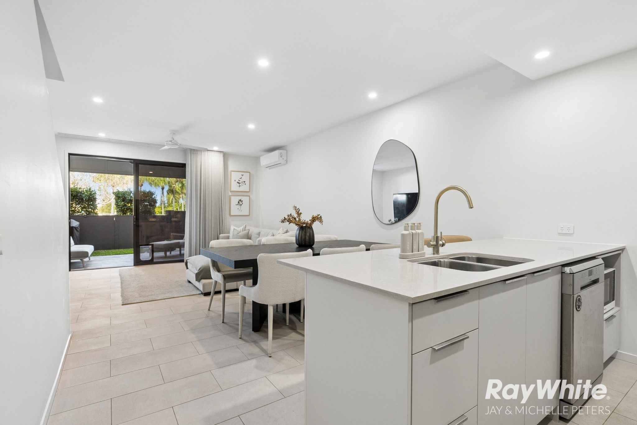 22 Cardinal Crescent — photo 10 of 30