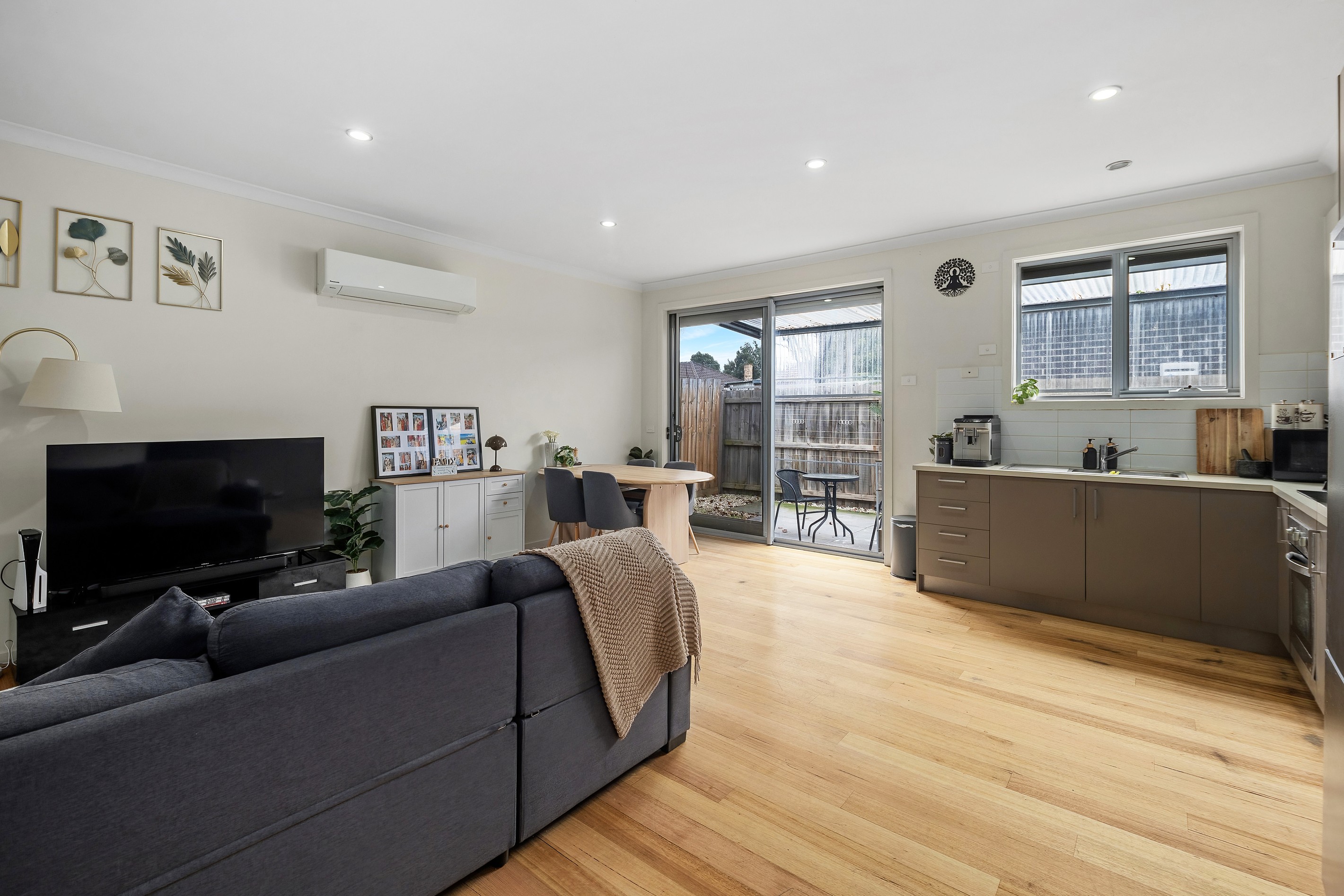 10 Mustang Lane, Thomastown, VIC 3074