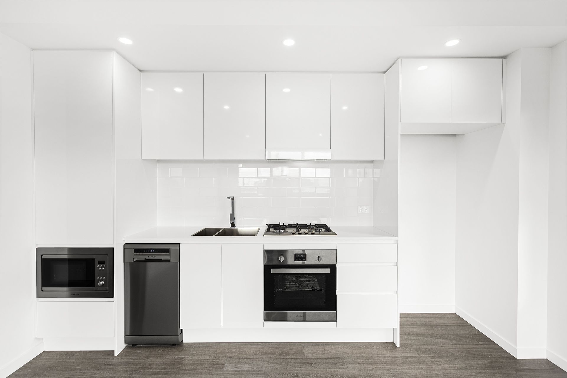401/1 Evelyn Court, Shellharbour City Centre, NSW 2529