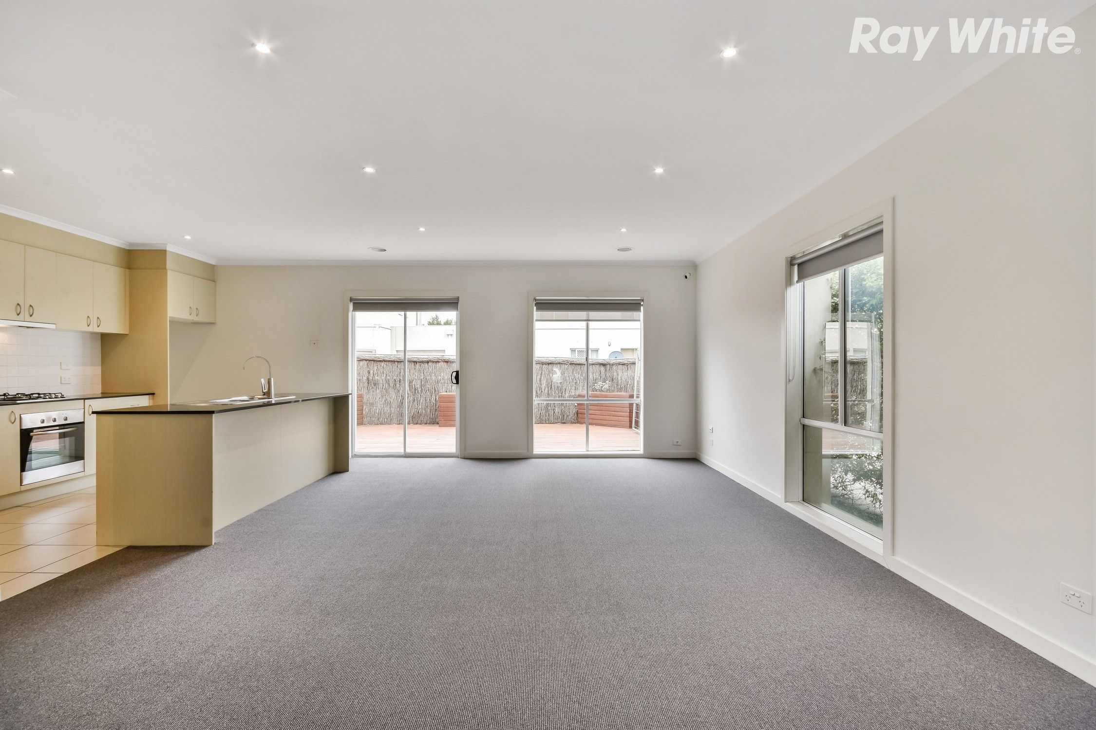120 Sovereign Manors Crescent, Rowville, VIC 3178